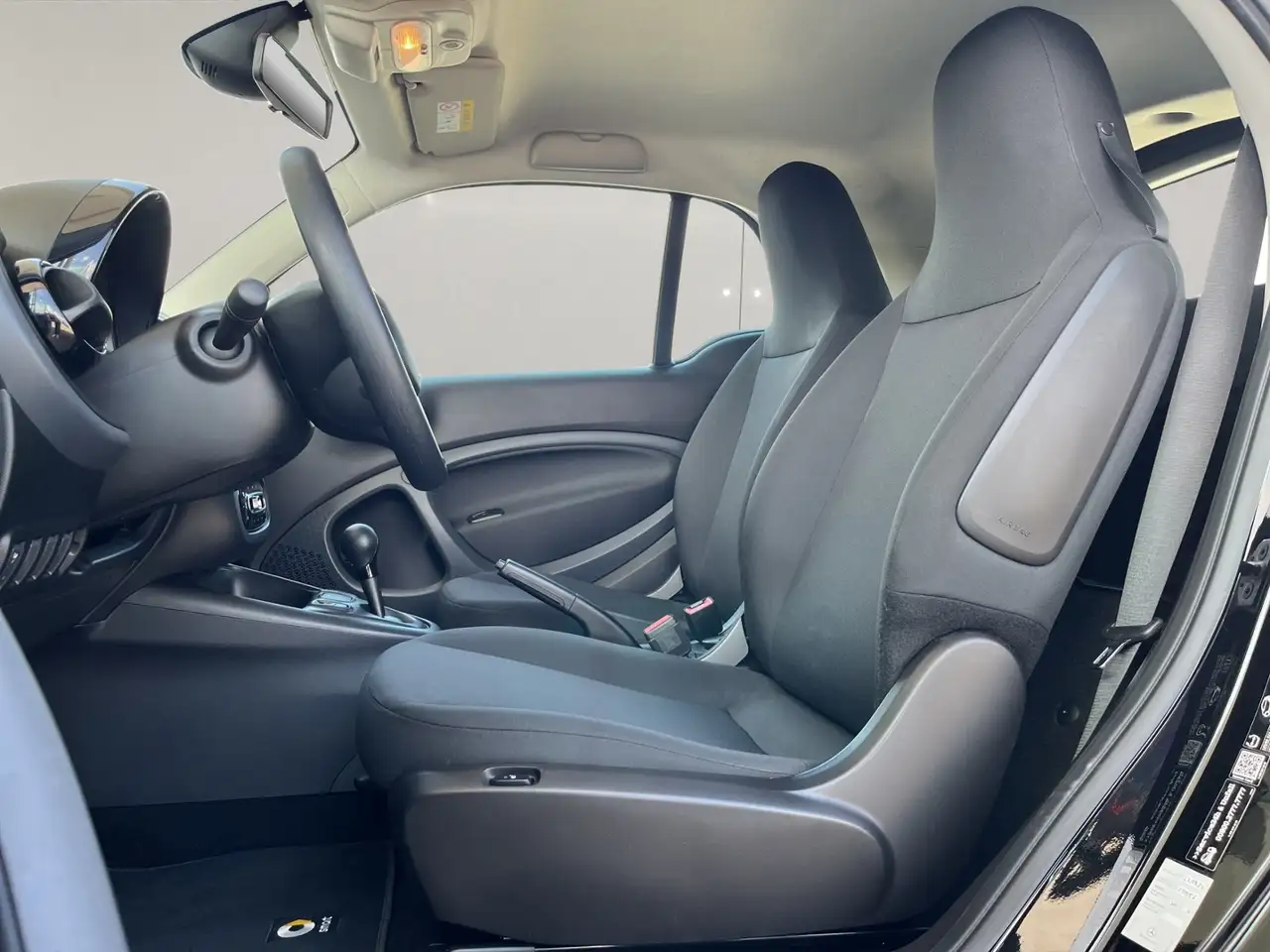 smart forTwo 2021 — фото 11