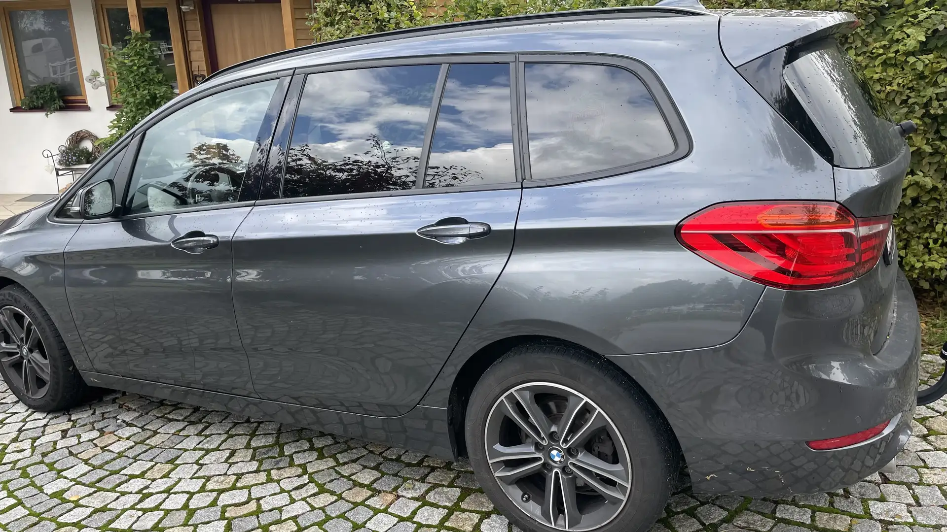BMW 218 218d Active Tourer Sport Line Aut. - 1