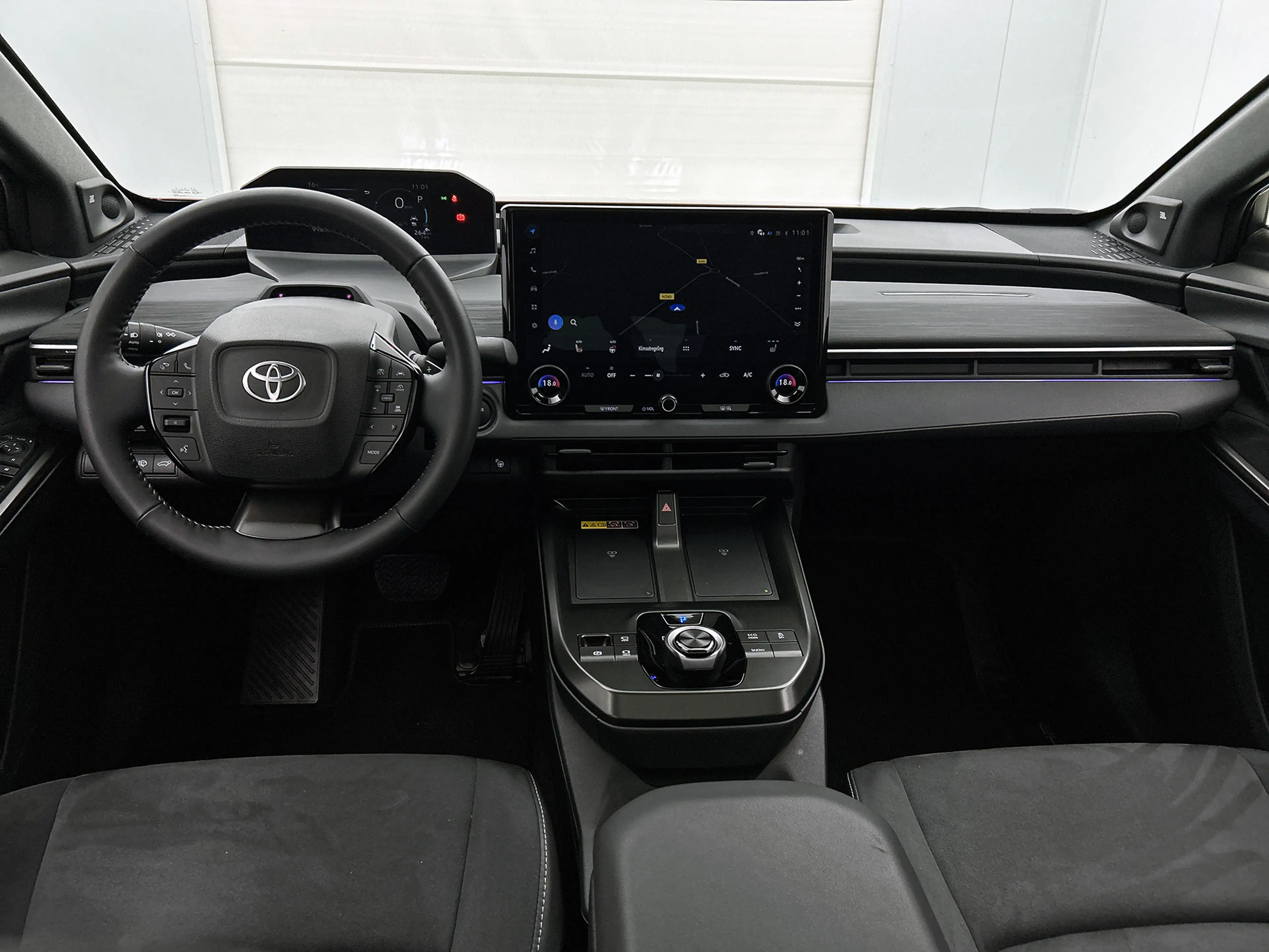 Toyota C-HR+ Executive AWD 77 kWh — photo 4