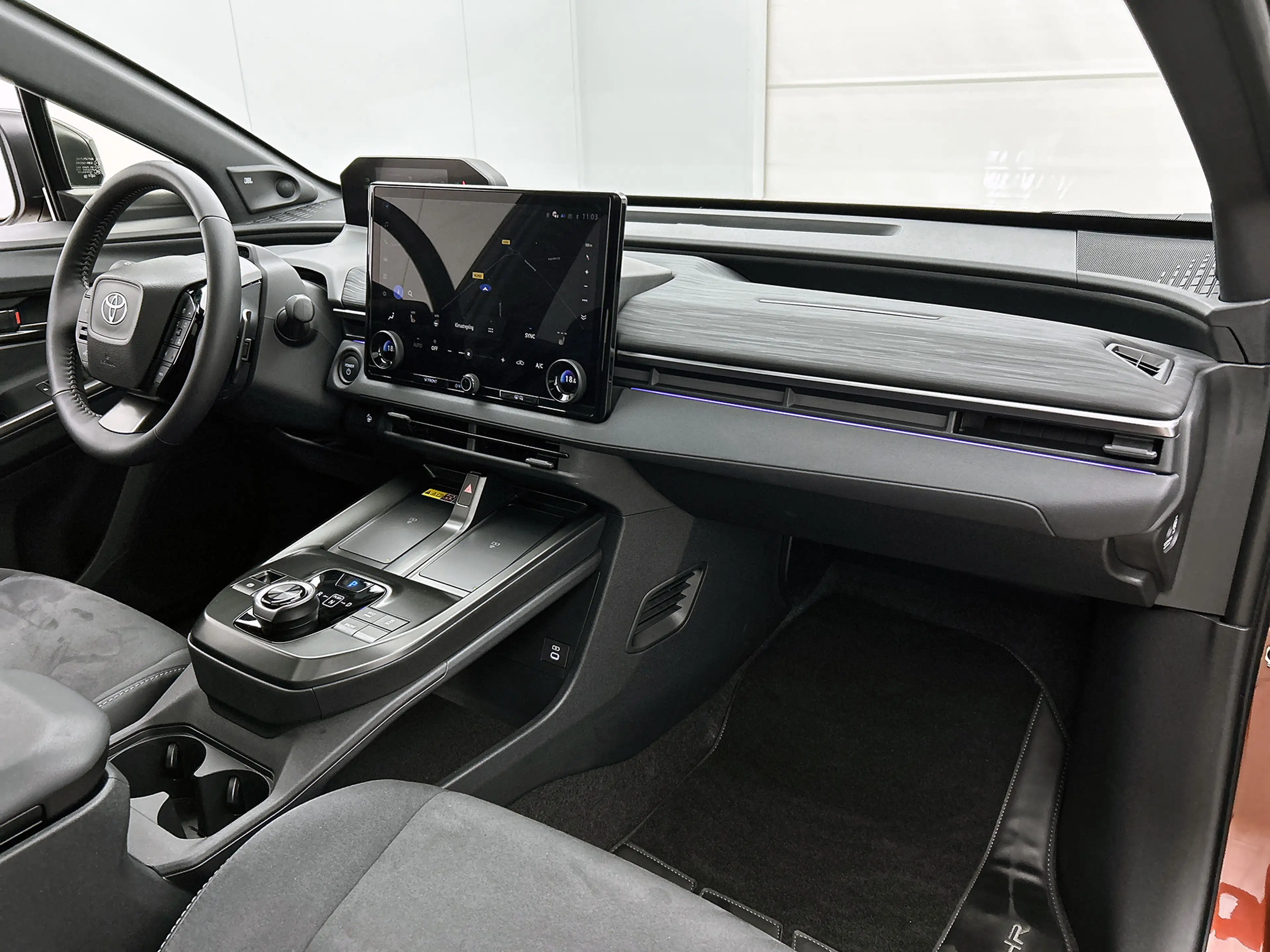 Toyota C-HR+ Executive AWD 77 kWh — photo 6