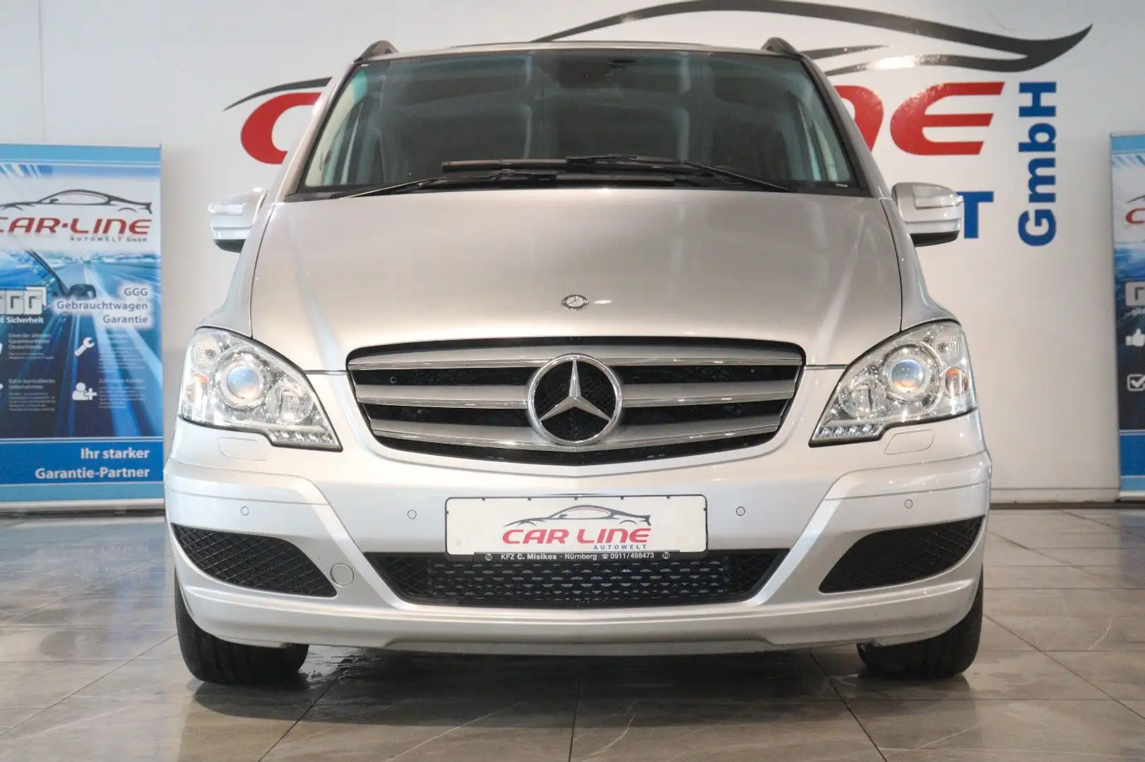 Mercedes-Benz Viano 3.0 CDI Ambiente Edition kompakt *7-Sitze* Zilver - 2