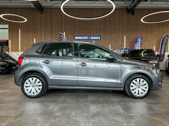 Volkswagen Polo view 16