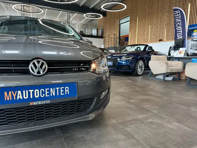 Volkswagen Polo view 19