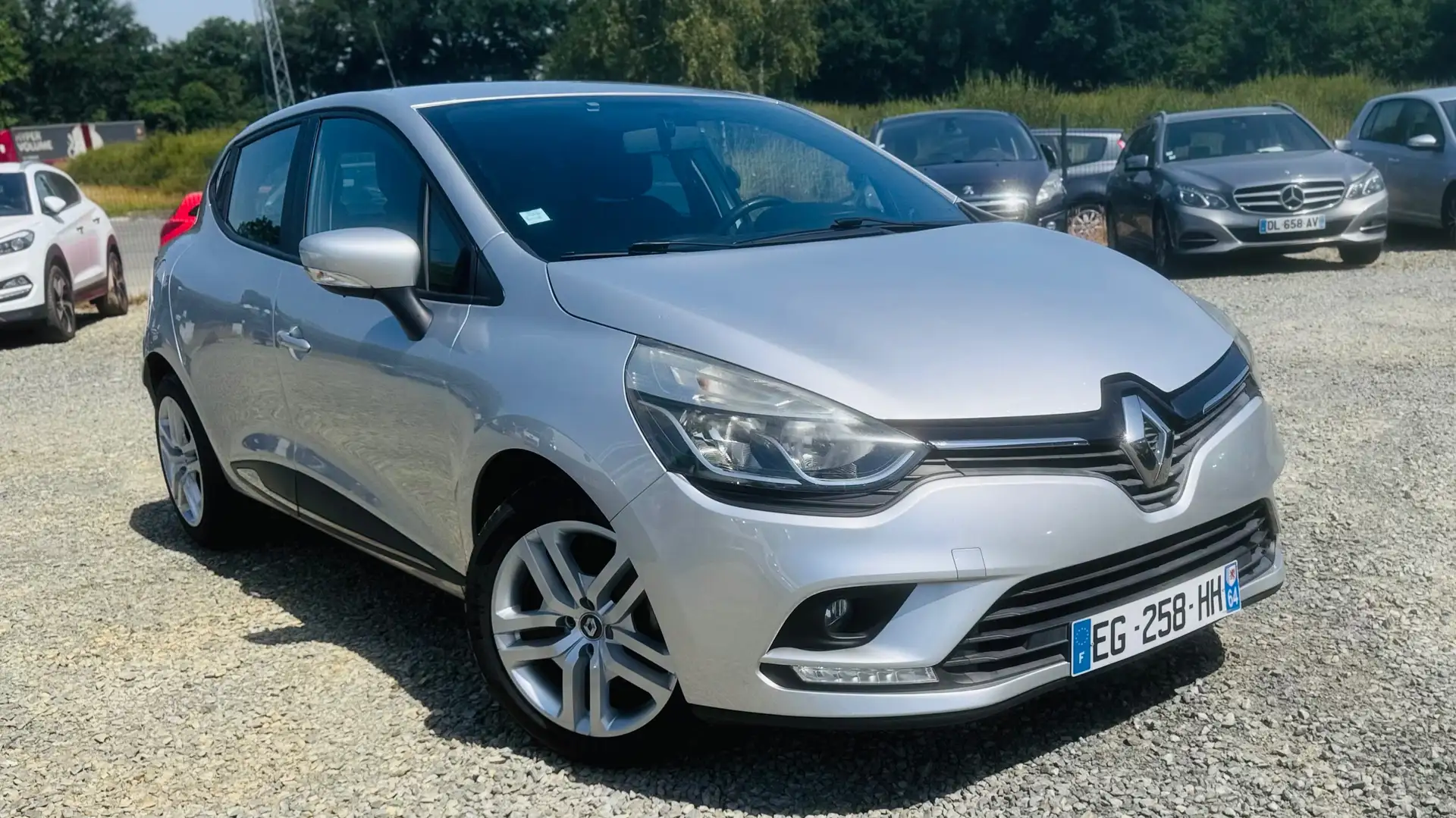 Renault Clio Clio dCi 90 Energy eco2 82g Business - 2