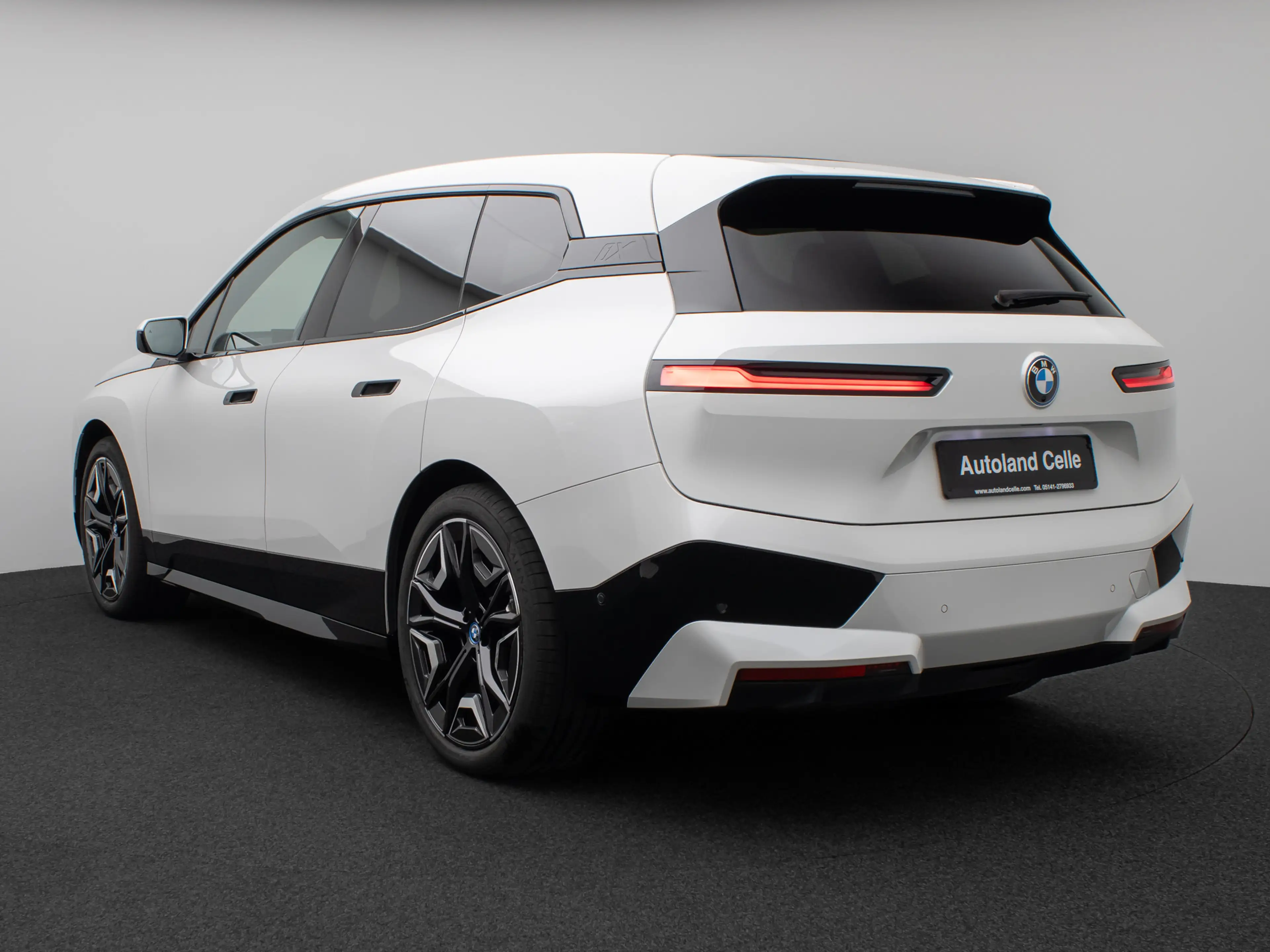 BMW iX Sport SkyLounge 360°DAB H K AHK 22Zoll — photo 9