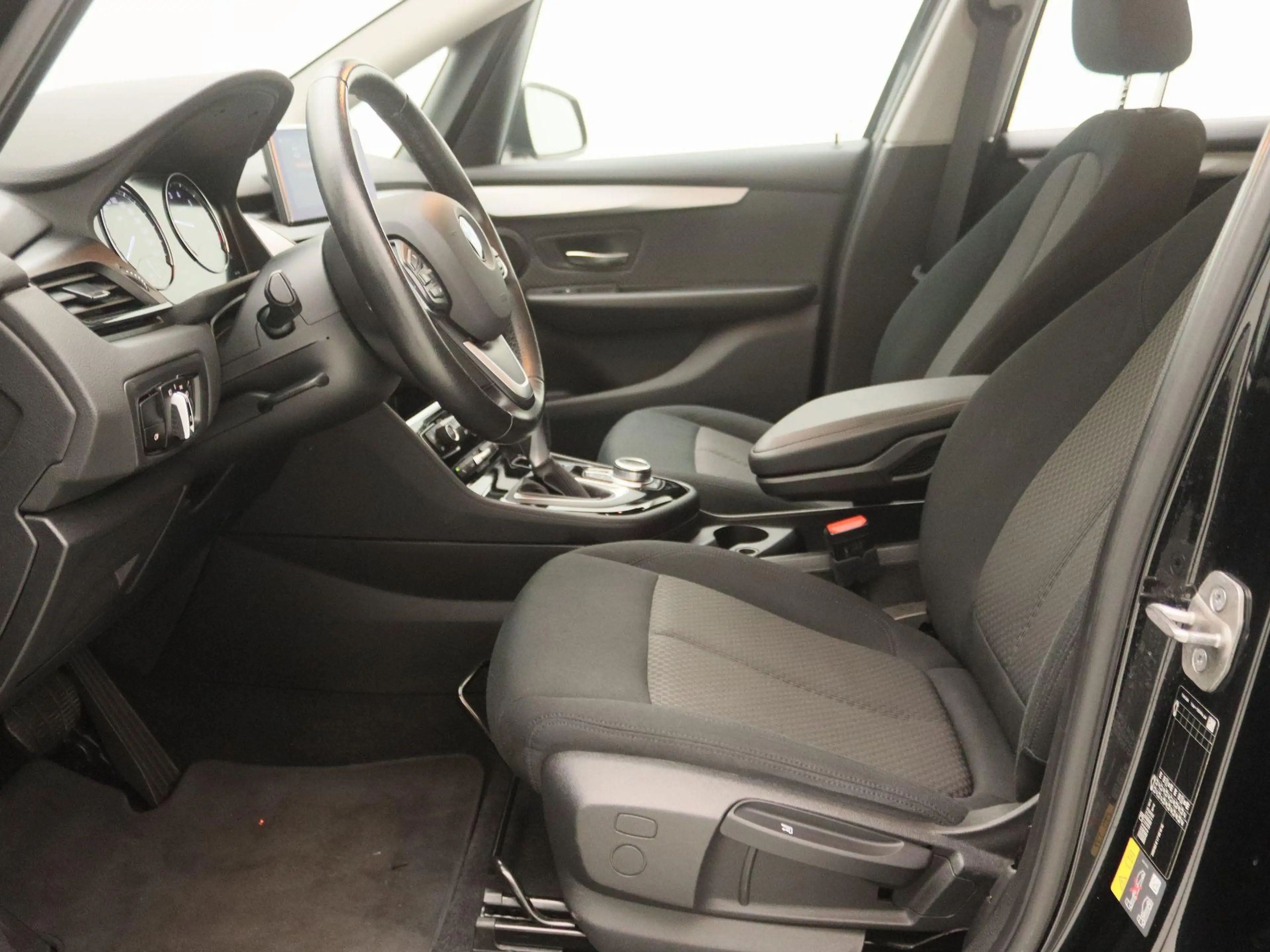 BMW 225 2-serie Active Tourer 225xe iPerformance | Climate — photo 12