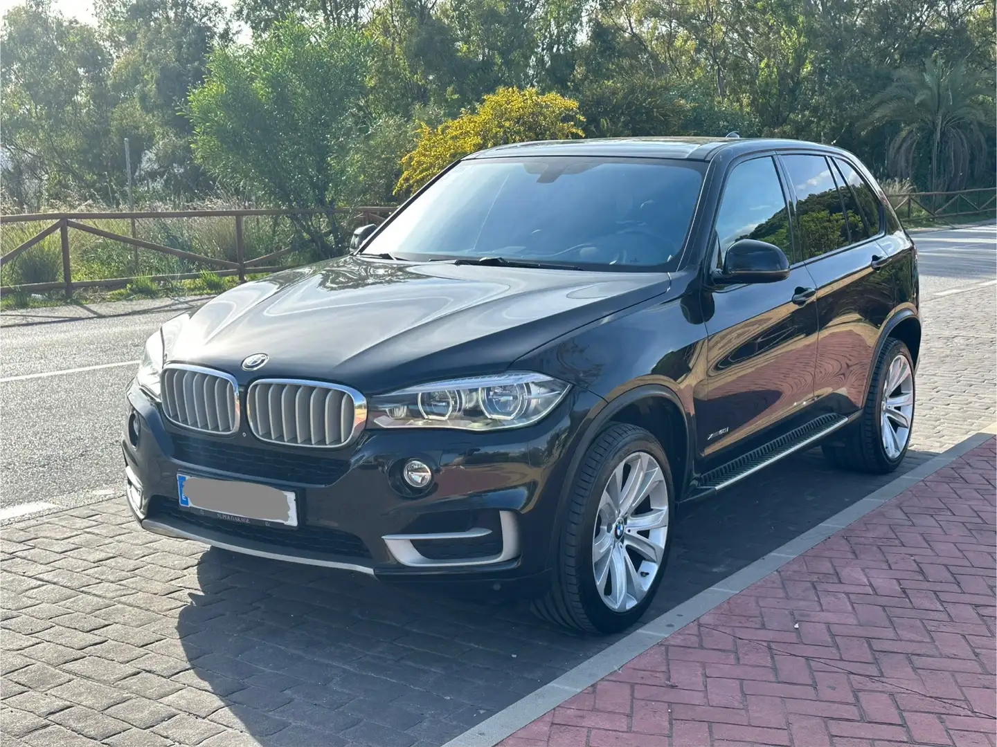 BMW X5 xDrive 50iA - 2