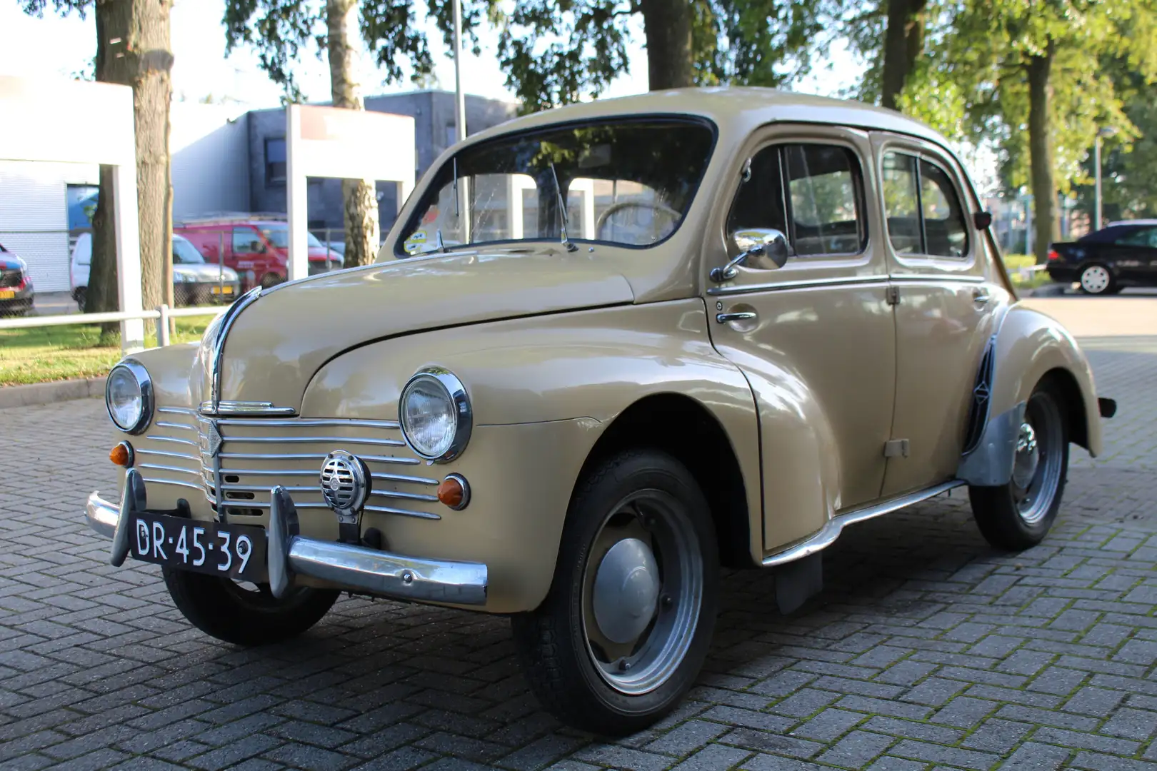 Renault R 4 CV ORIGINEEL! Afkomstig uit Museum 1953 Bej - 2