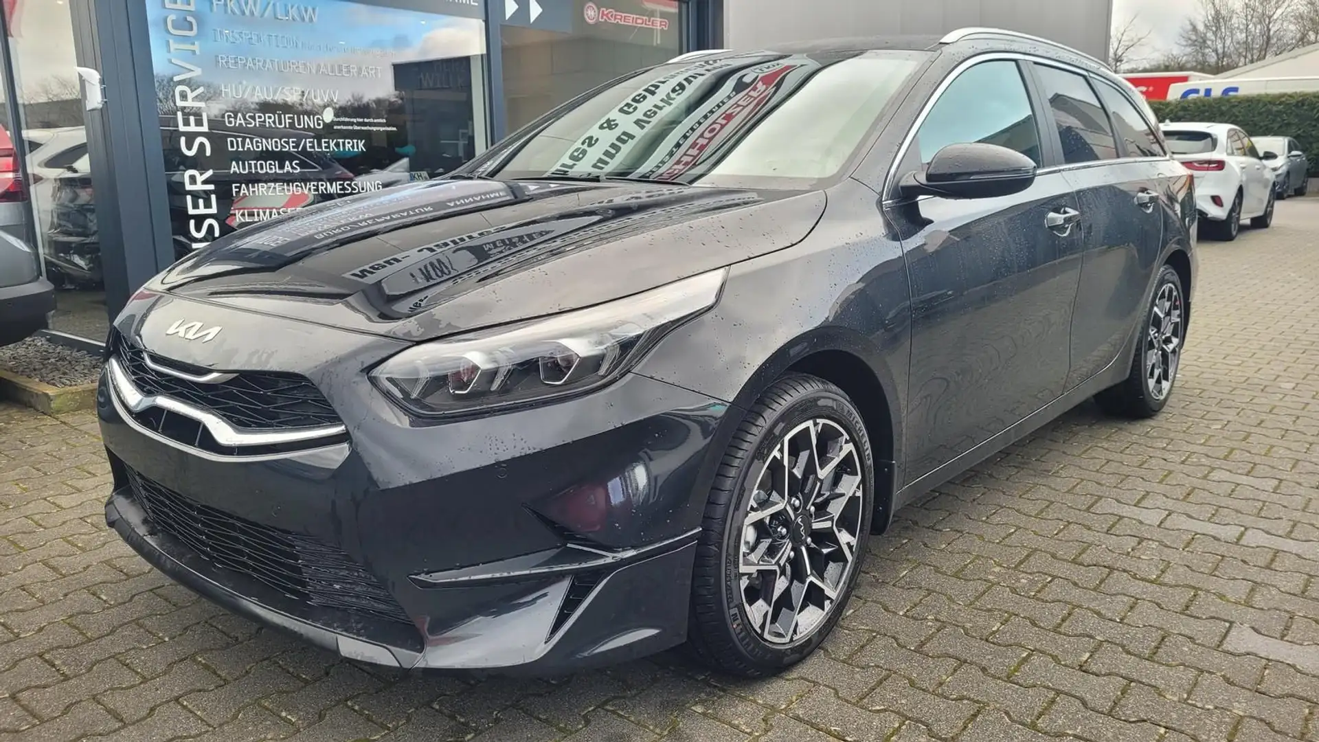 Kia Ceed SW / cee'd SW Ceed SW Edition30*LED*Navi*Shzg*Lhzg*PDC*Cam*17" Schwarz - 1
