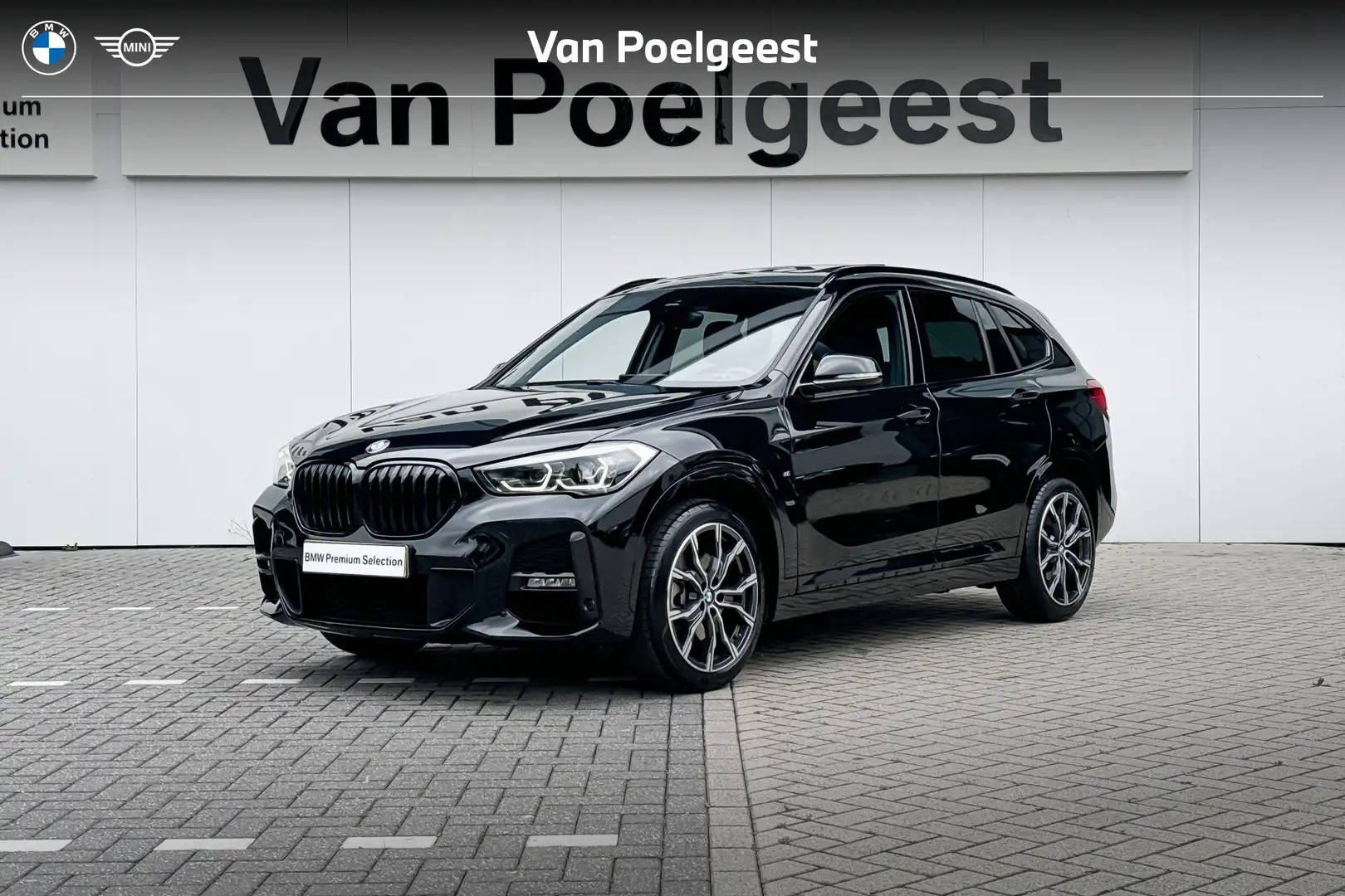 BMW X1 sDrive20i High Executive Edition Zwart - 1