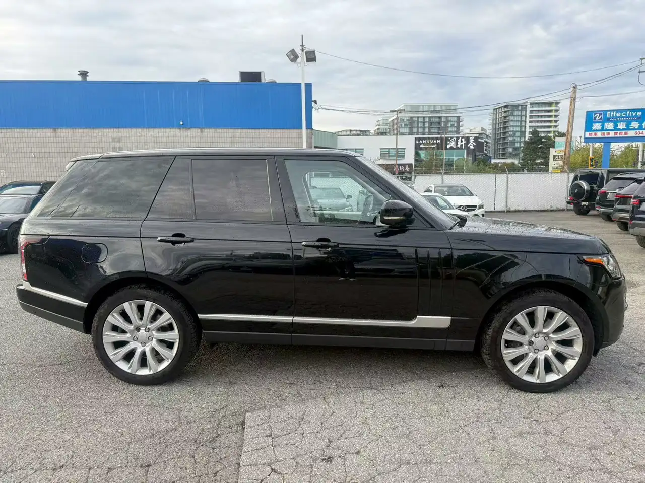 Land Rover Range Rover снимка Land Rover Range Rover
