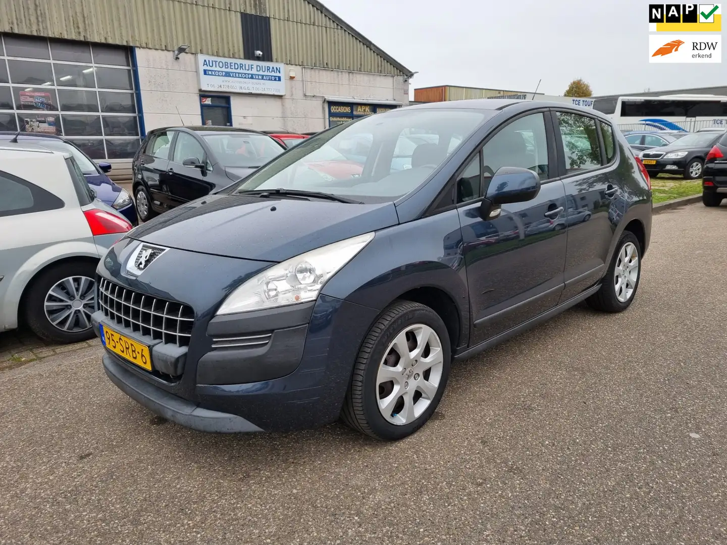 Peugeot 3008 1.6 VTi SR Airco! Bj:2011 NAP! Blauw - 1
