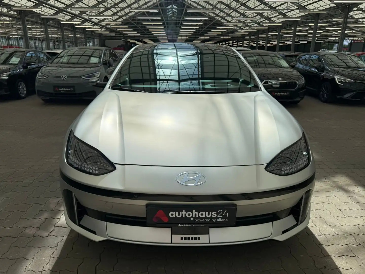 Hyundai IONIQ 6 Uniq HeadUp|Matrix|ACC|Navi Gold - 2
