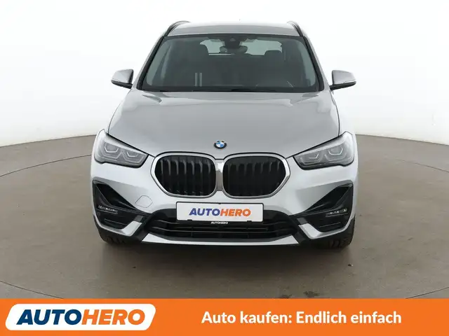 BMW X1 view 9
