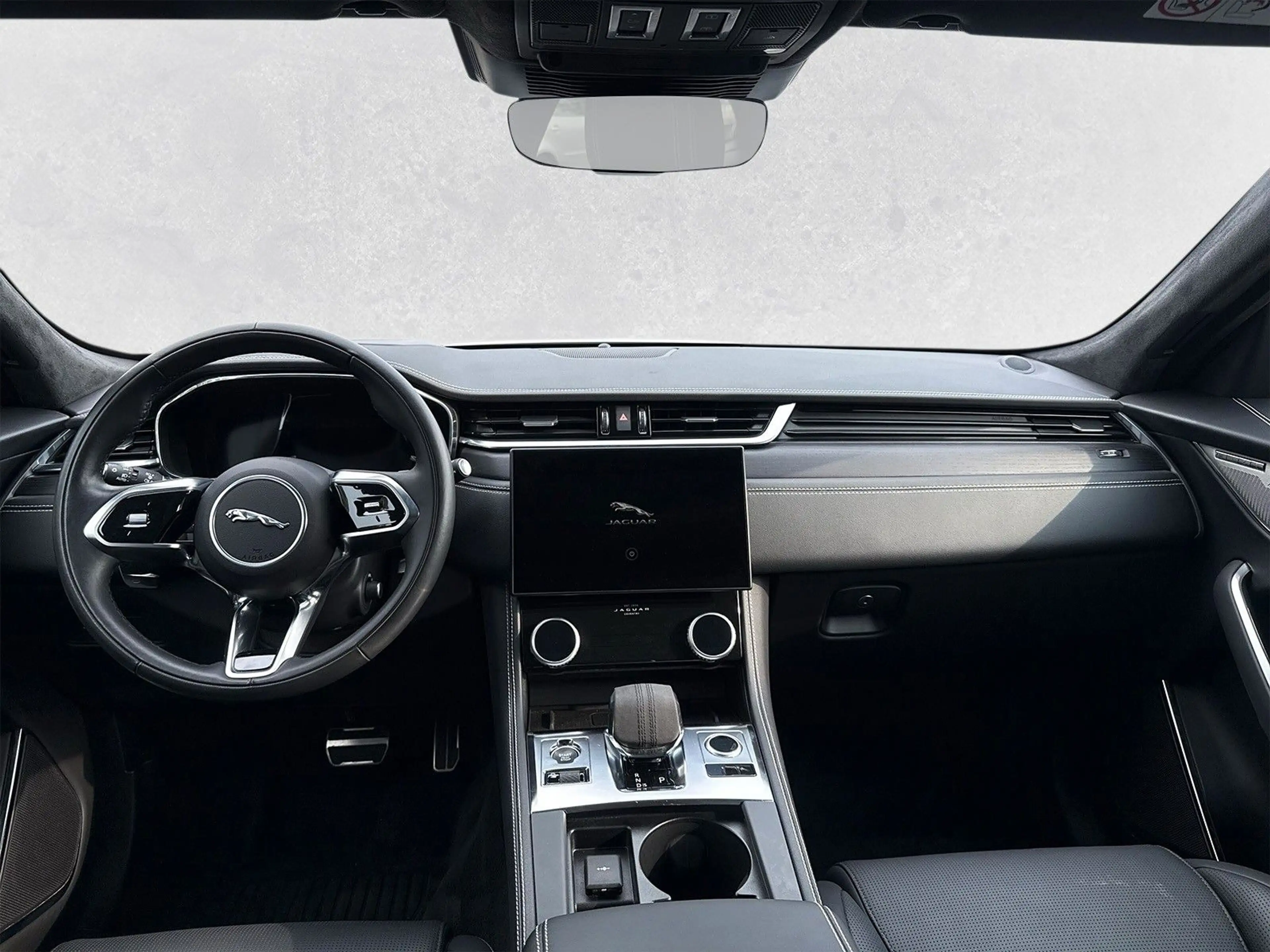 Jaguar F-Pace P250 AWD R-DYNAMIC HSE  ACC LED HUD SD — photo 4