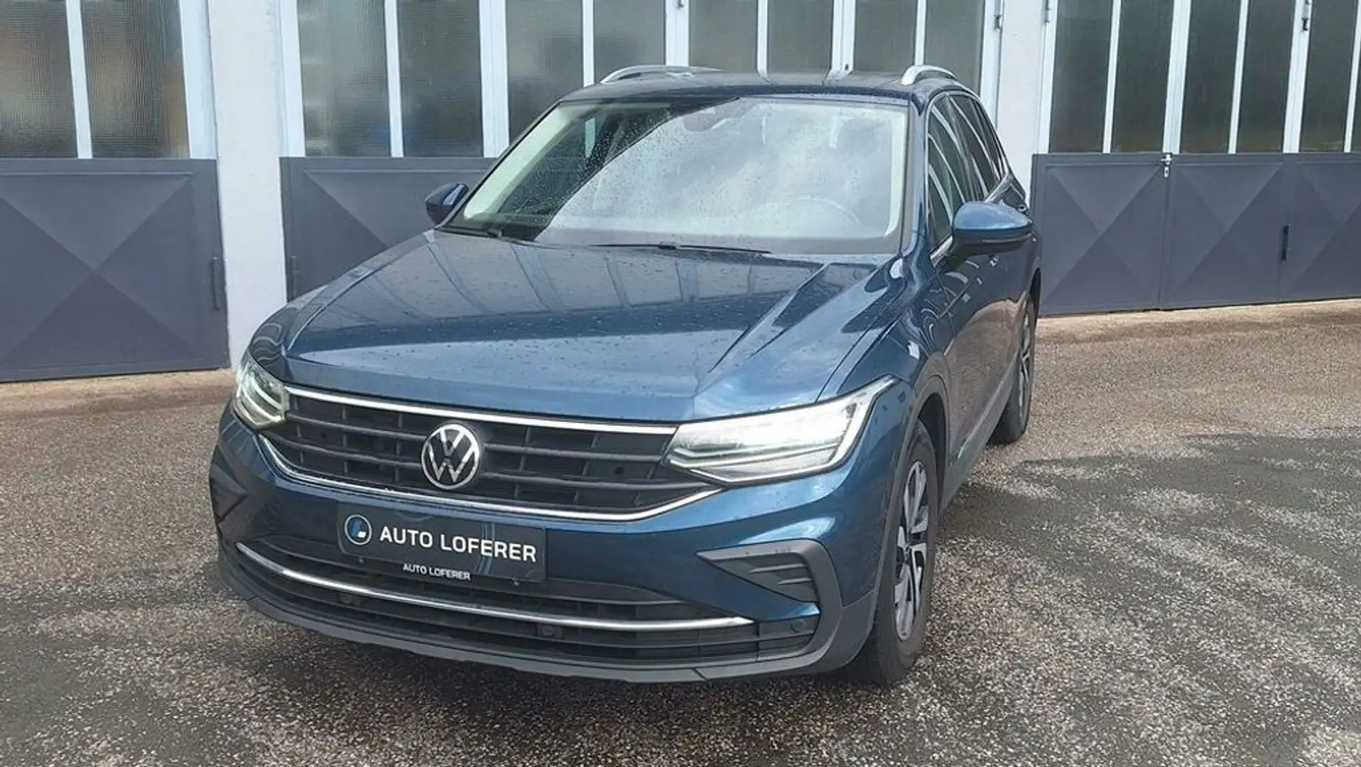 Volkswagen Tiguan Life TDI ACC * LED * AHK Bleu - 2