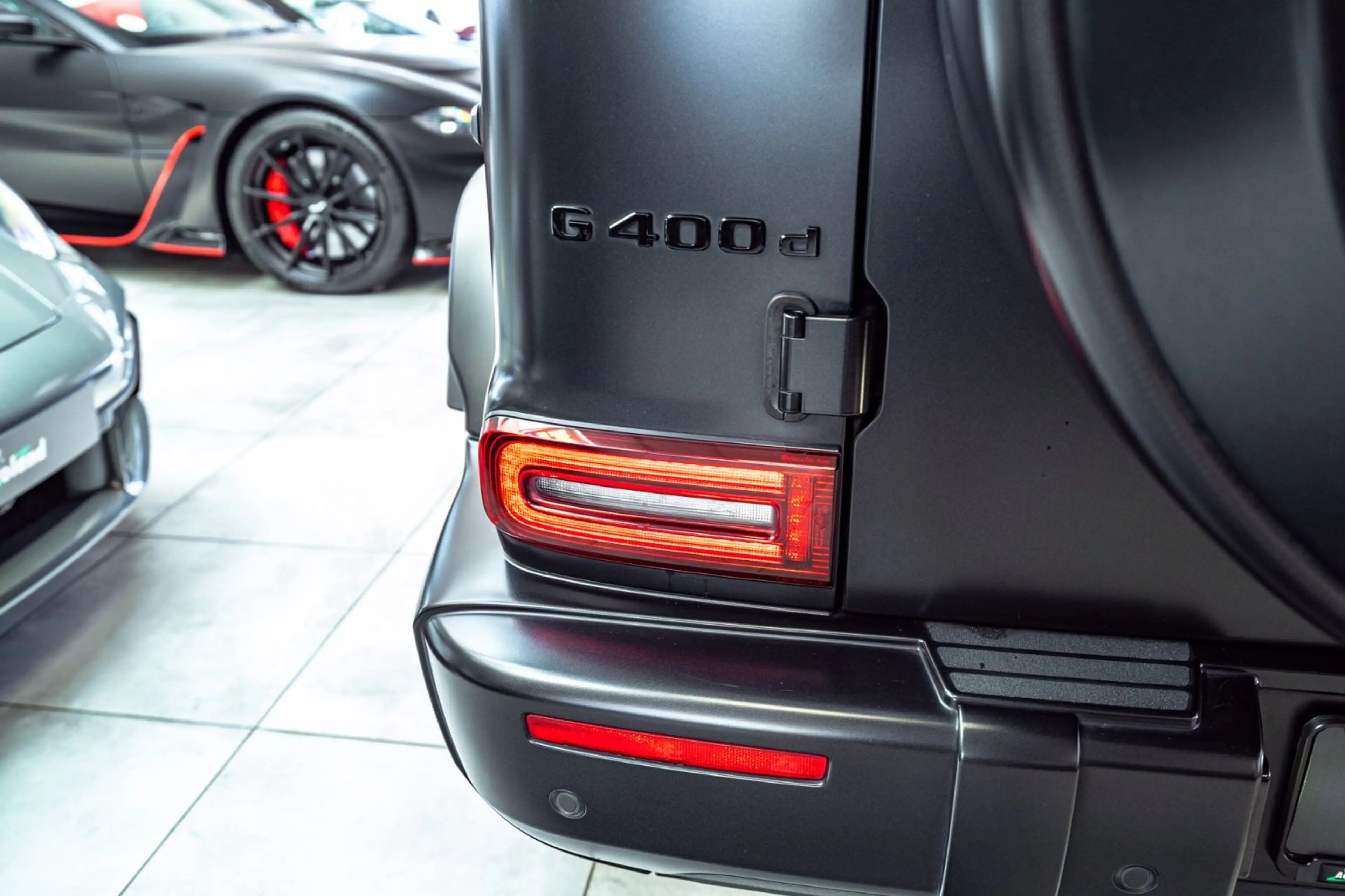 Mercedes-Benz G 400 G400d *AMG Line*Superior*Burmester*Full Options* — photo 15