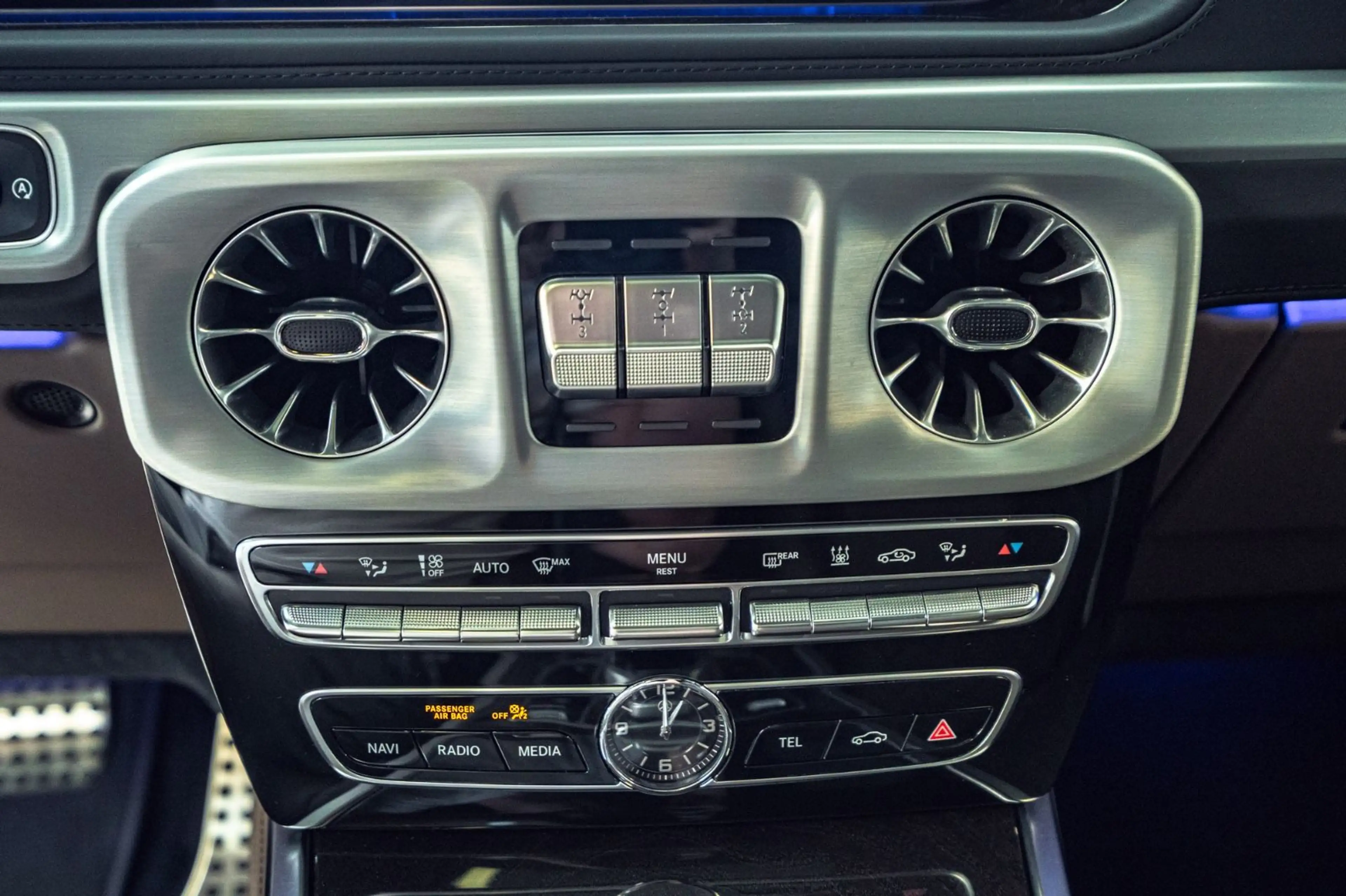Mercedes-Benz G 400 G400d *AMG Line*Superior*Burmester*Full Options* — photo 42