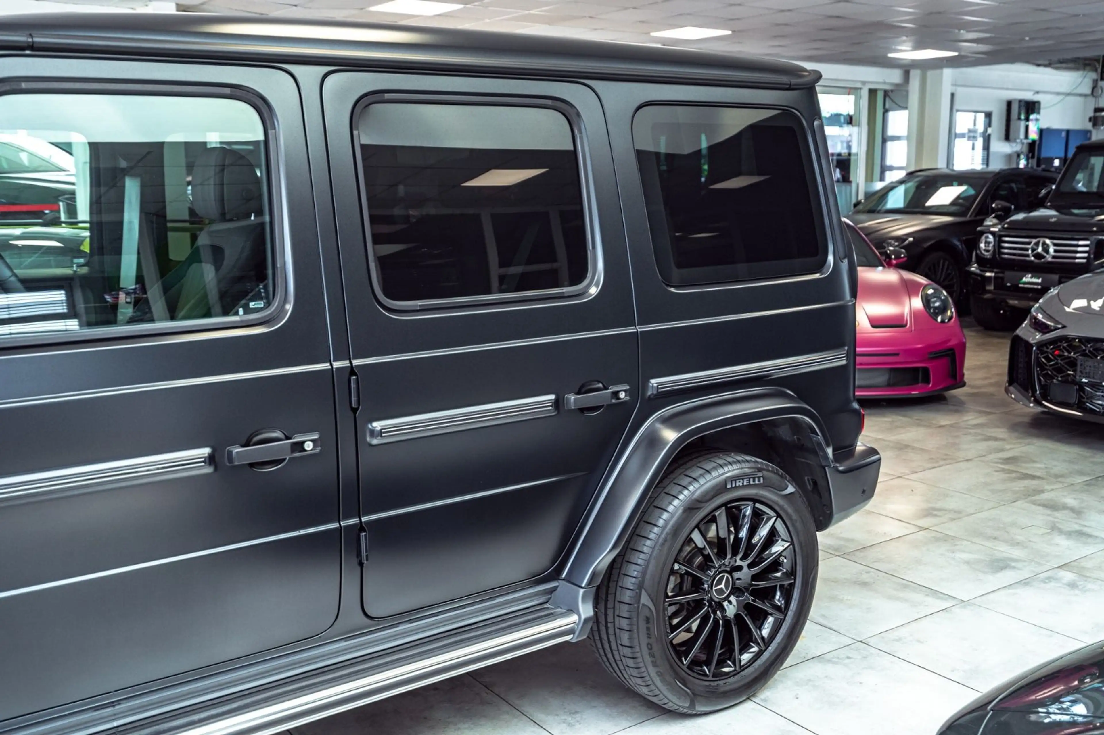 Mercedes-Benz G 400 G400d *AMG Line*Superior*Burmester*Full Options* — photo 14