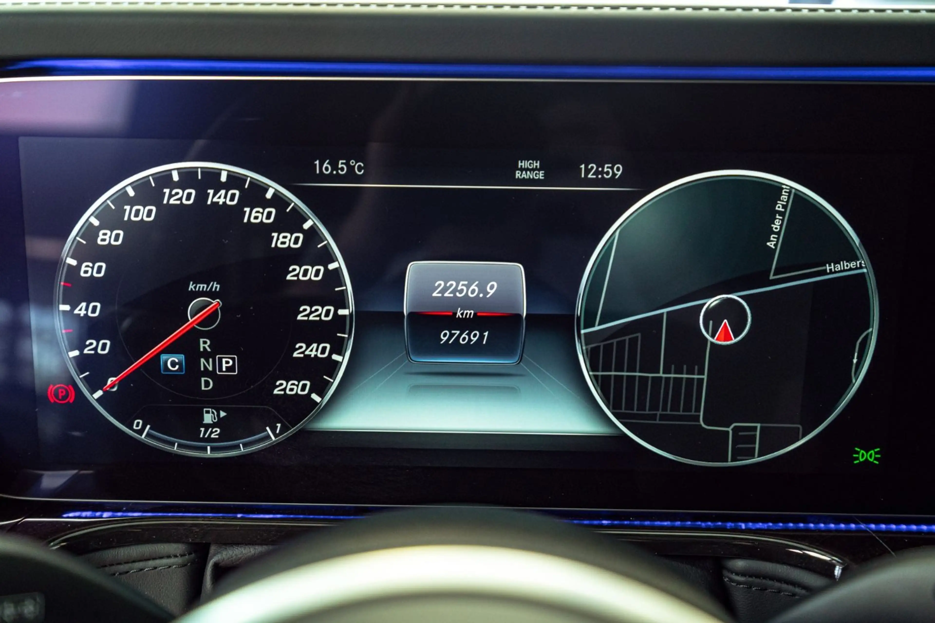 Mercedes-Benz G 400 G400d *AMG Line*Superior*Burmester*Full Options* — photo 36