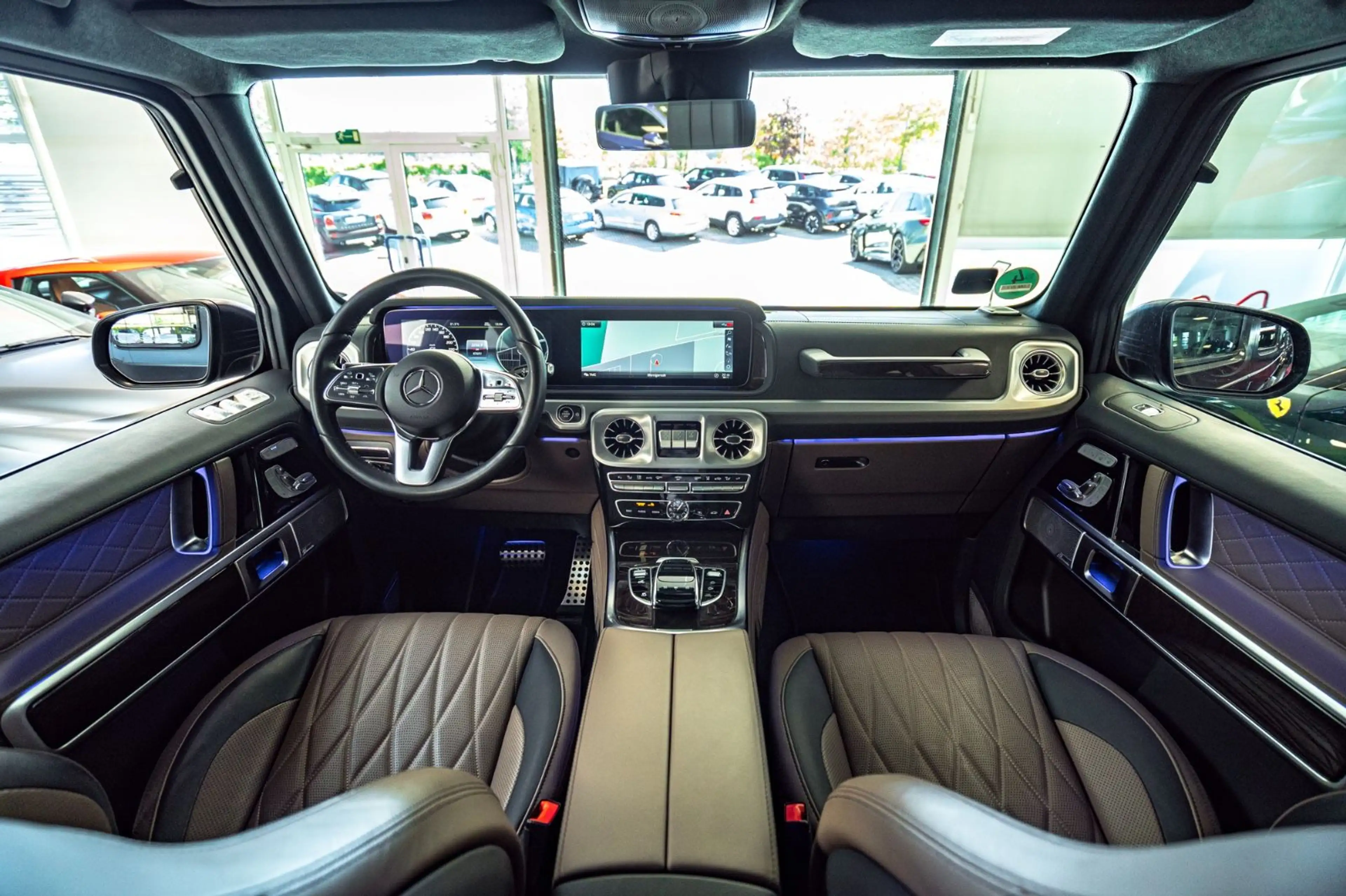 Mercedes-Benz G 400 G400d *AMG Line*Superior*Burmester*Full Options* — photo 28