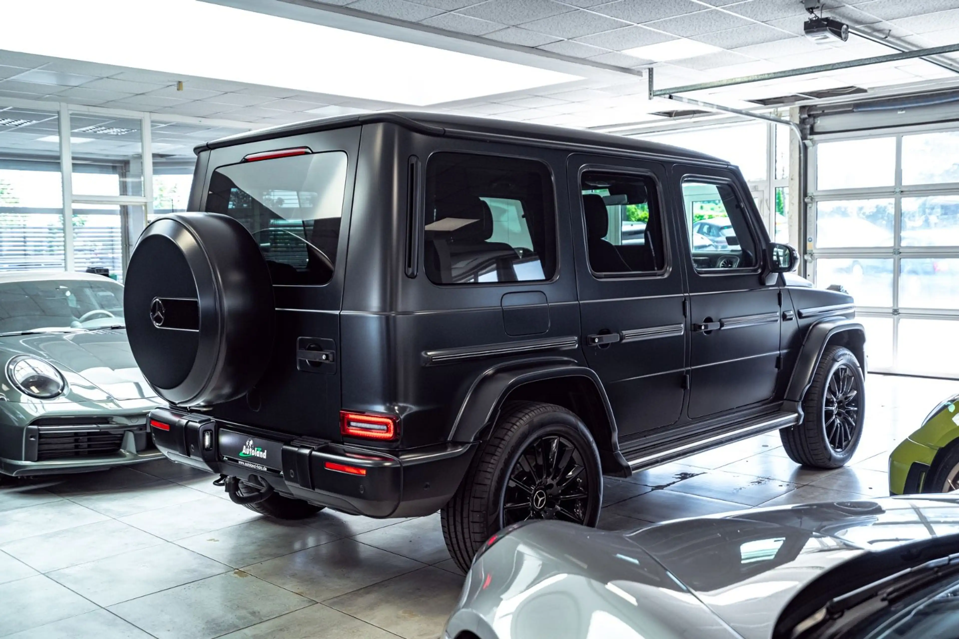Mercedes-Benz G 400 G400d *AMG Line*Superior*Burmester*Full Options* — photo 7