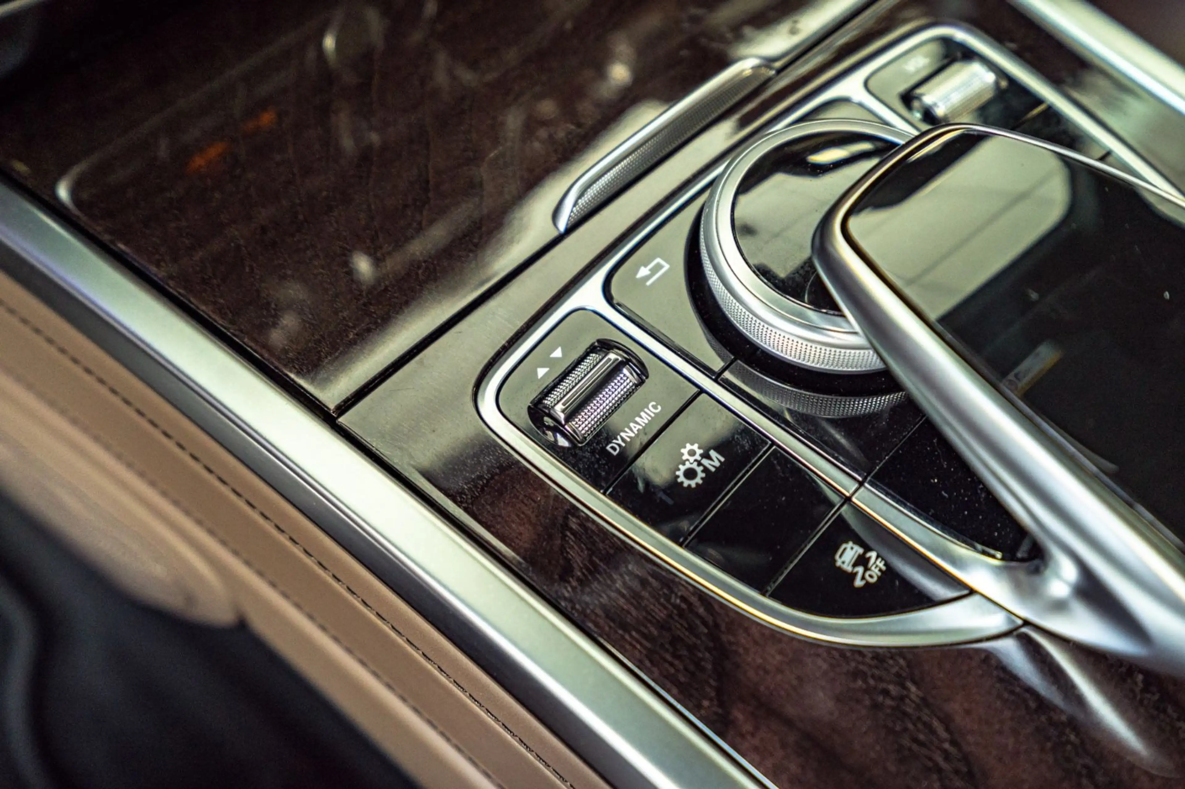 Mercedes-Benz G 400 G400d *AMG Line*Superior*Burmester*Full Options* — photo 41