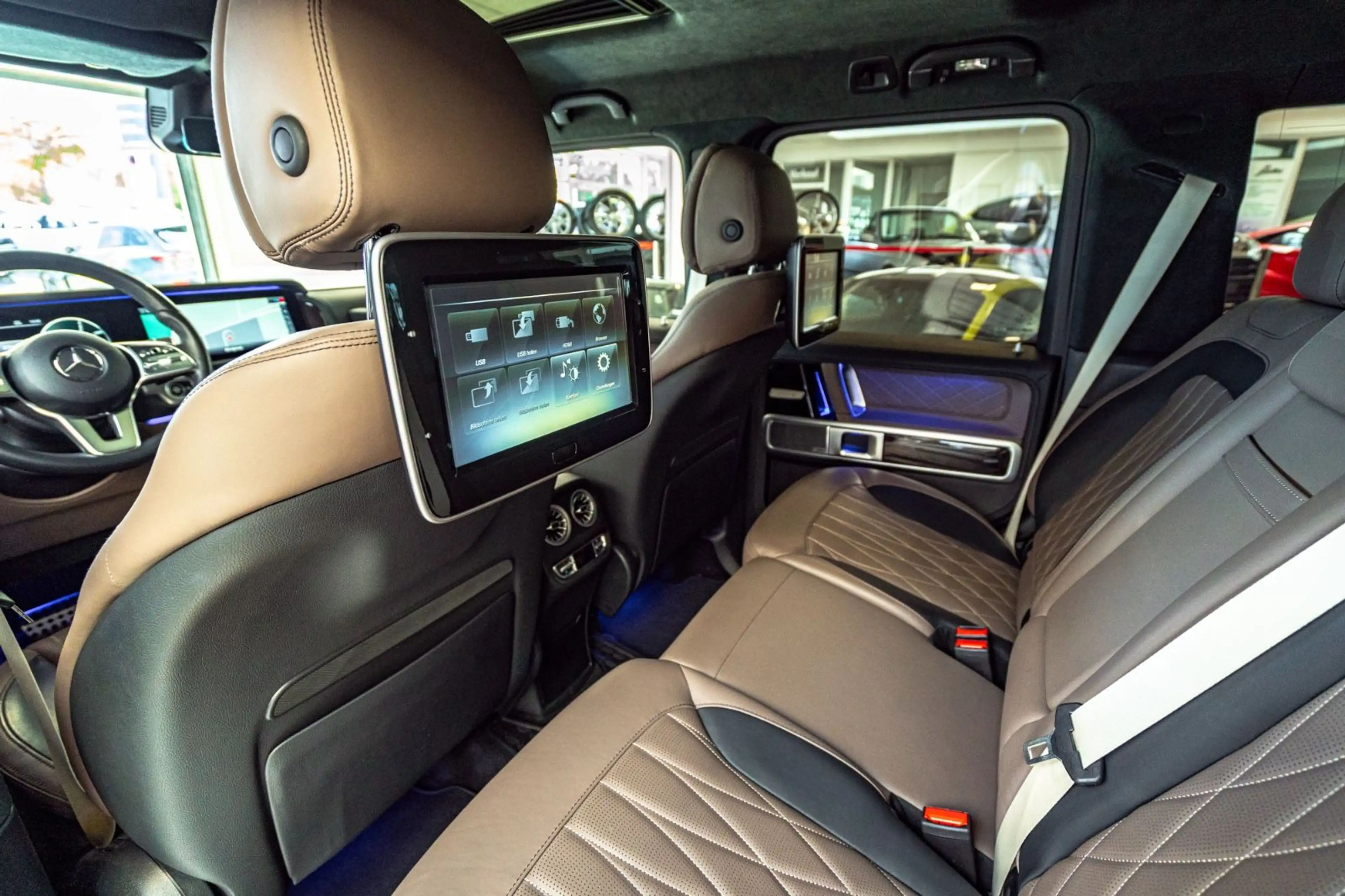 Mercedes-Benz G 400 G400d *AMG Line*Superior*Burmester*Full Options* — photo 46