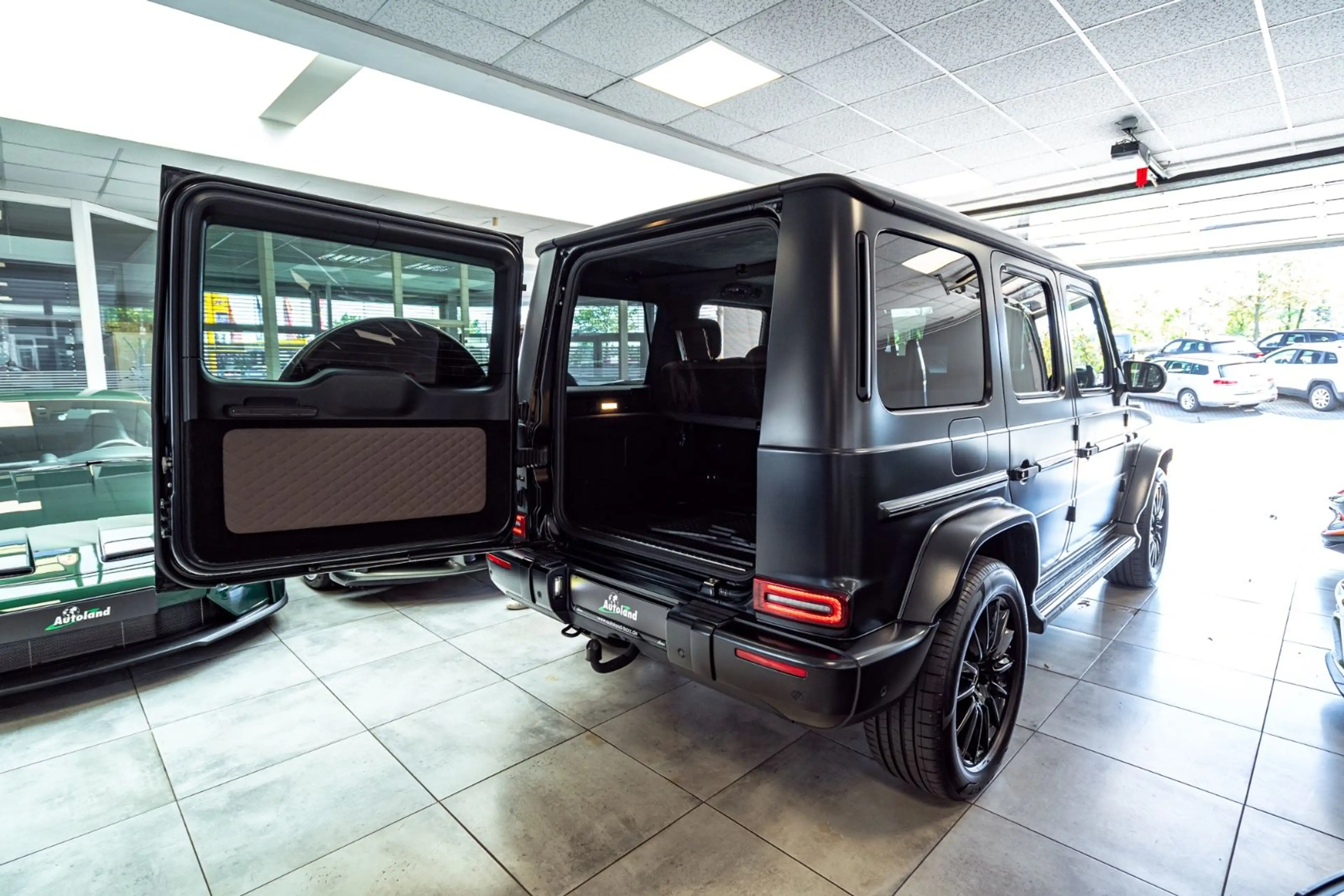 Mercedes-Benz G 400 G400d *AMG Line*Superior*Burmester*Full Options* — photo 49