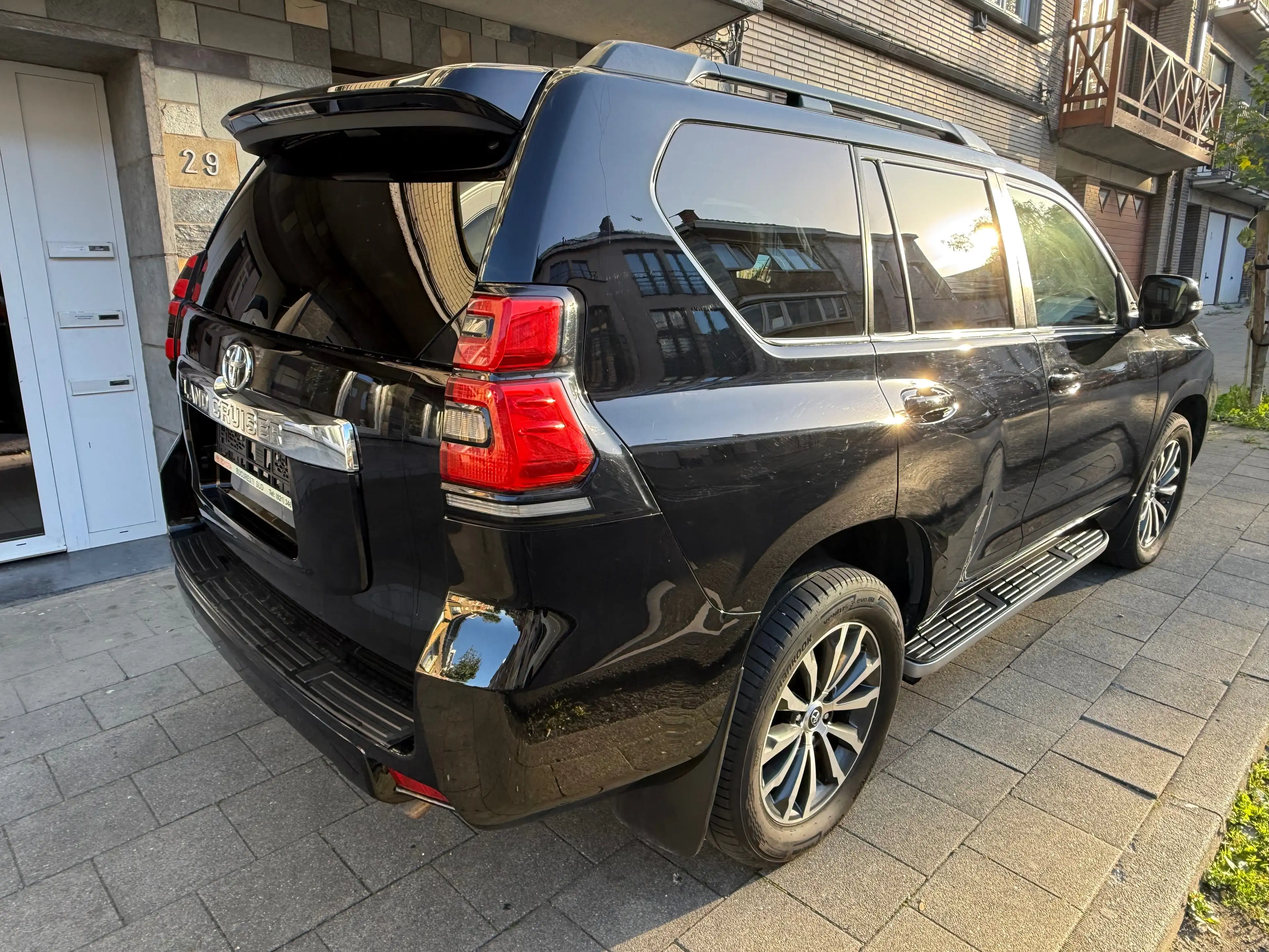 Toyota Land Cruiser Land Cruiser 2.8 D-4D Premium 7PLACES FULL OPTION ÉTAT NEUF AUTOMATIQUE ✅ — photo 6