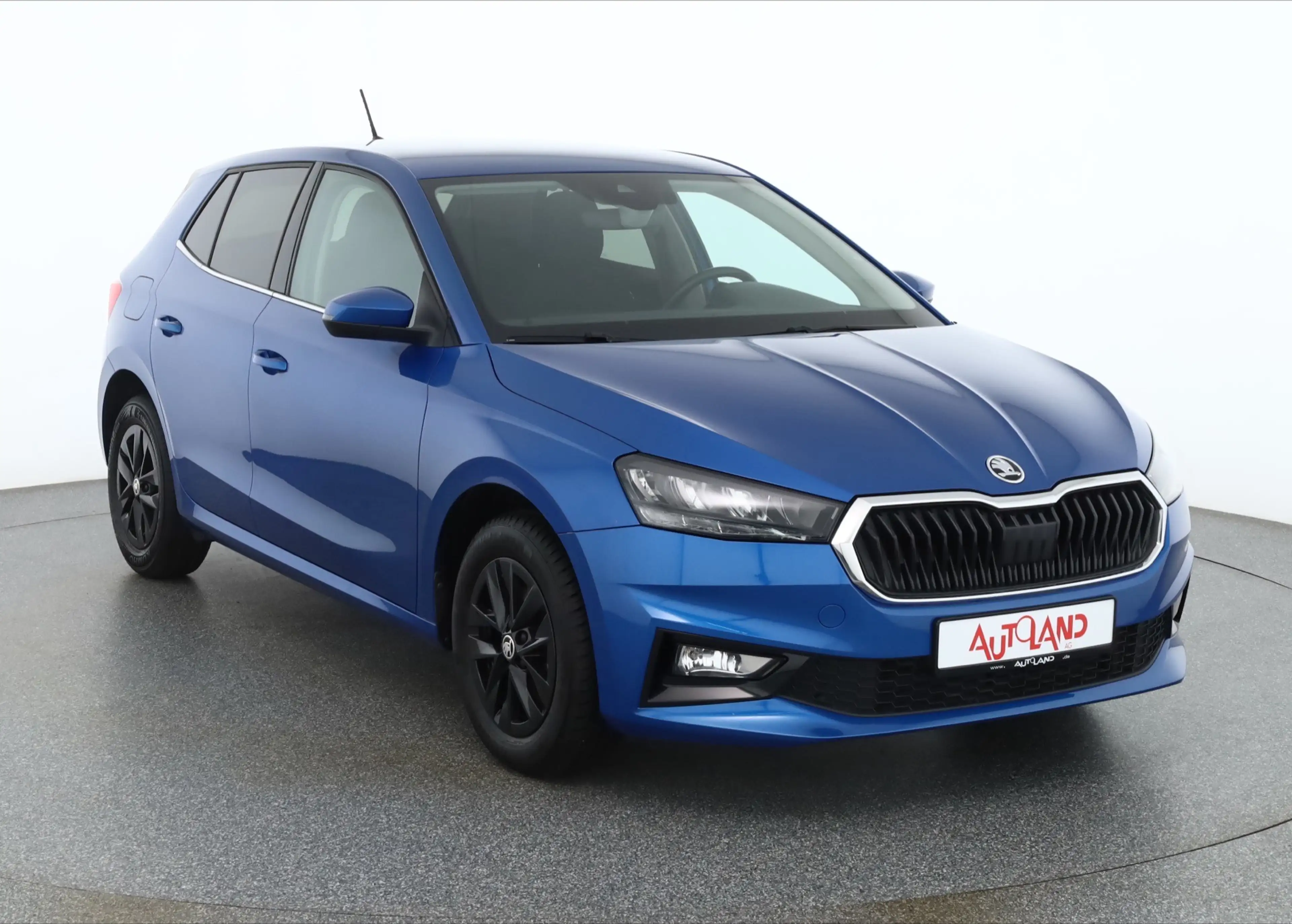 Skoda Fabia 1.0 TSI DSG LED Navi SmartLink ACC DAB — photo 7