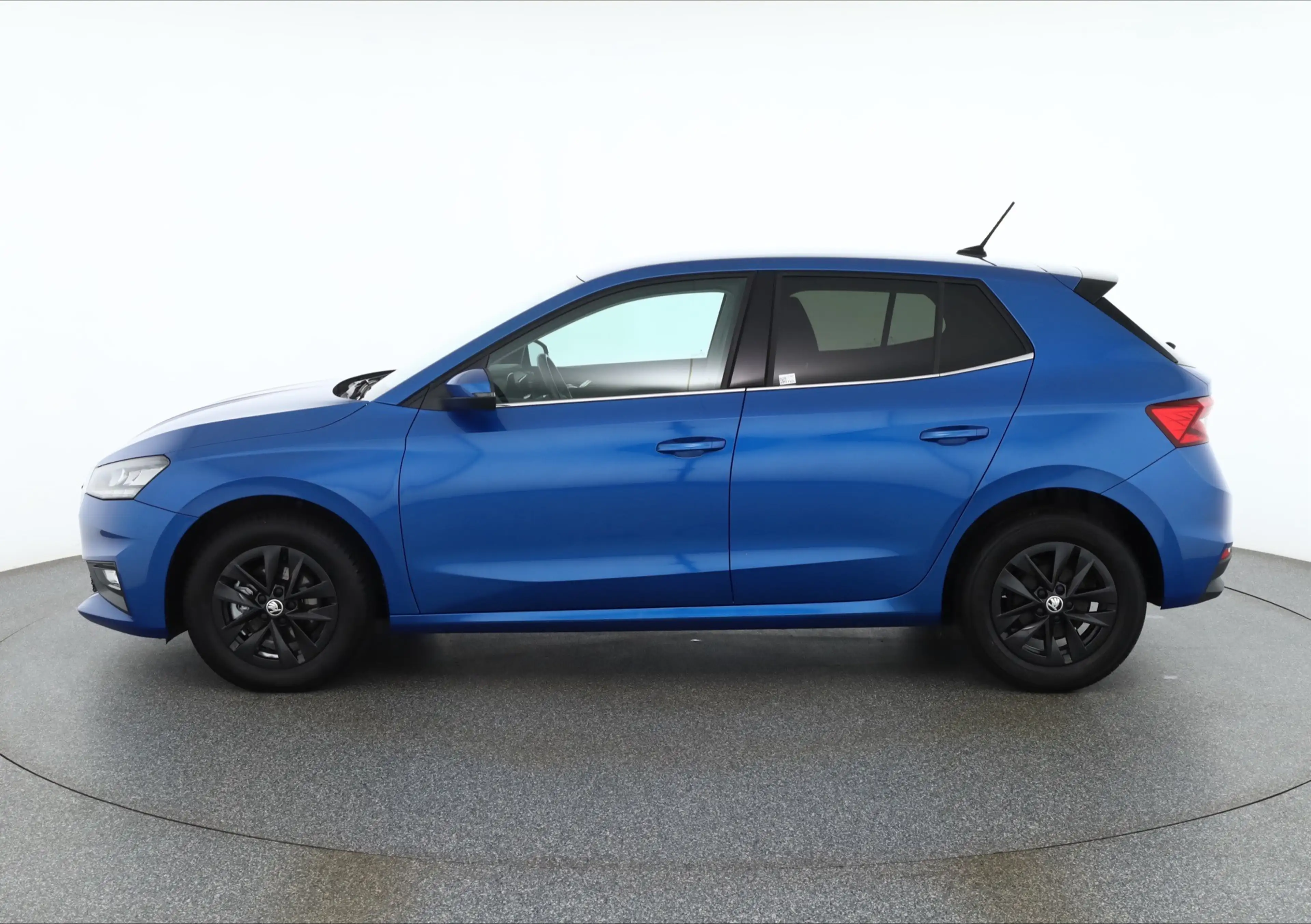 Skoda Fabia 1.0 TSI DSG LED Navi SmartLink ACC DAB — photo 2