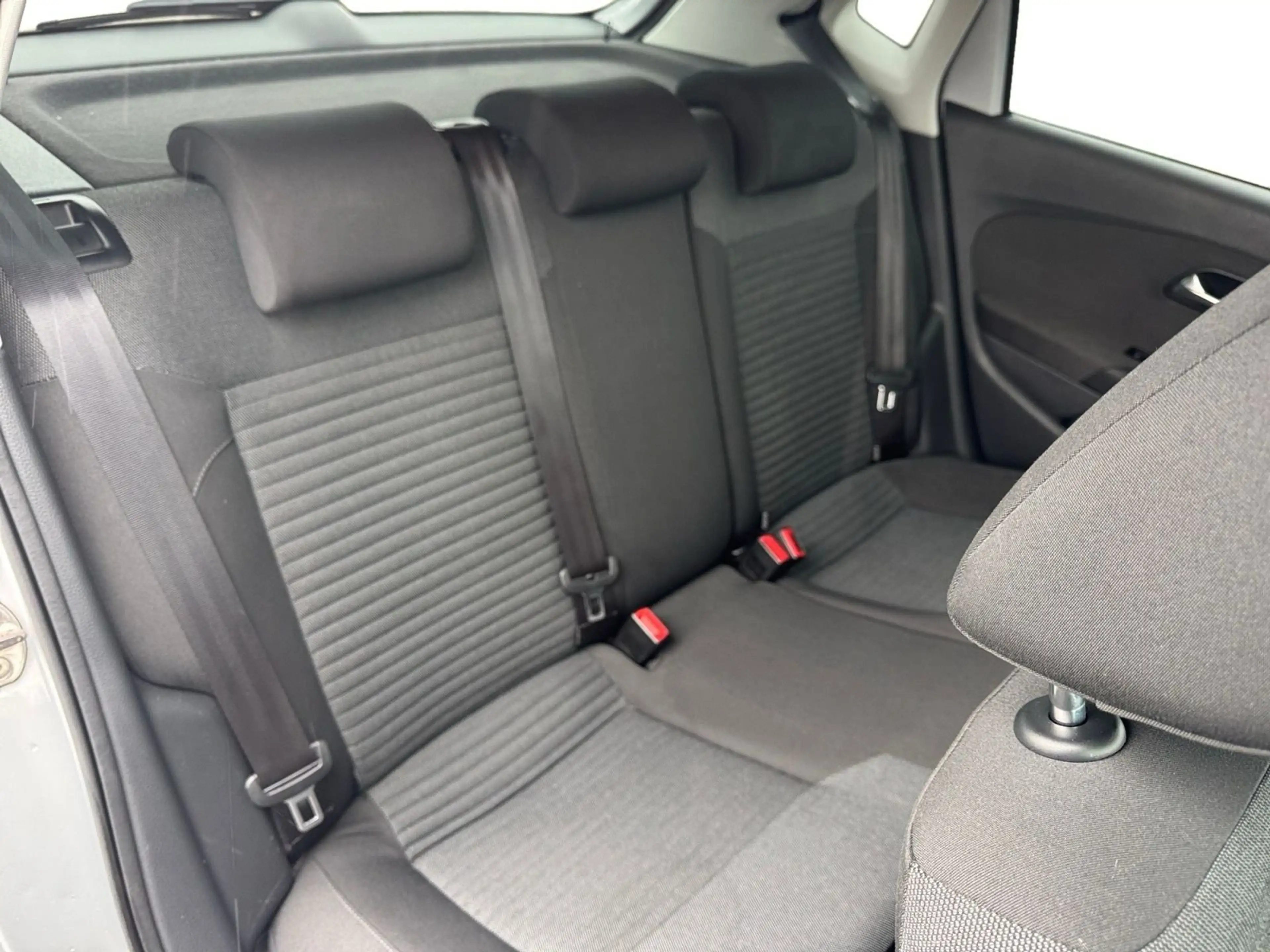 Volkswagen Polo Cross 1,2 Pickerl 03/2027*PDC* Klima* AHK* Gepflegt* — photo 15