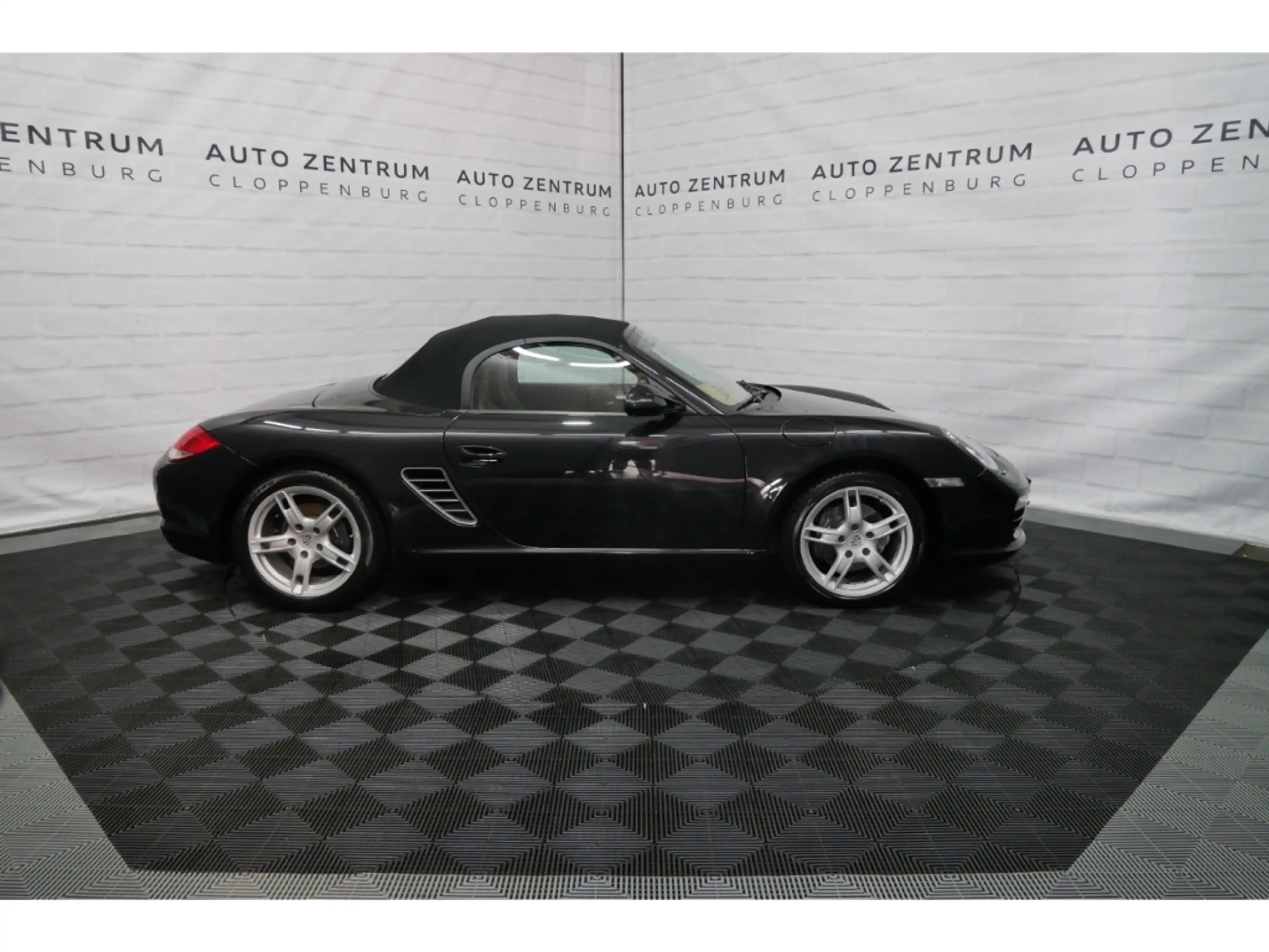 Porsche Boxster 2.9 Bi-Xenon+Leder+Sportsitze+PDC+18'' — photo 6