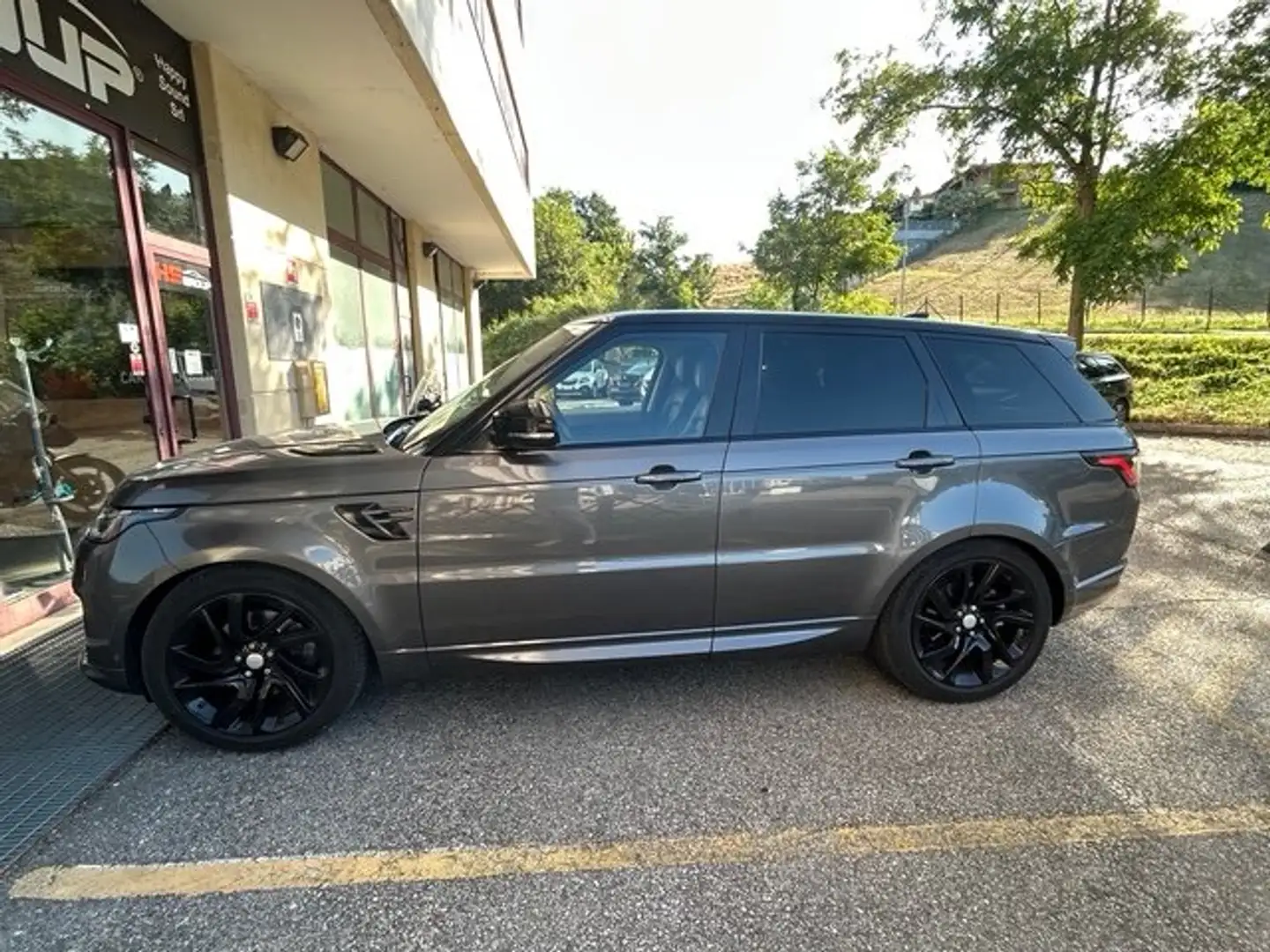 Land Rover Range Rover Sport Range Rover Sport 3.0 sdV6 HSE 306cv my19 Grigio - 1