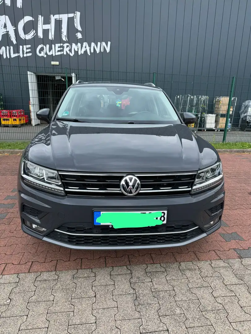 Volkswagen Tiguan Highline BMT/Start-Stopp Autofinanzierung Grau - 2