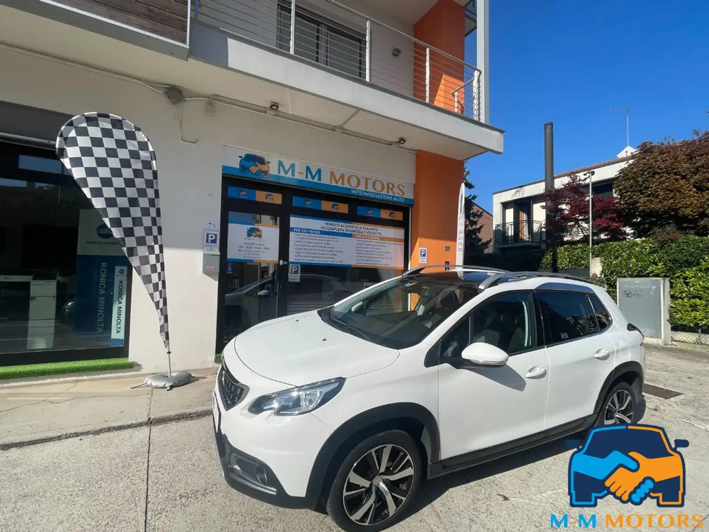 Peugeot 2008 1° serie unico proprietario Bianco - 1