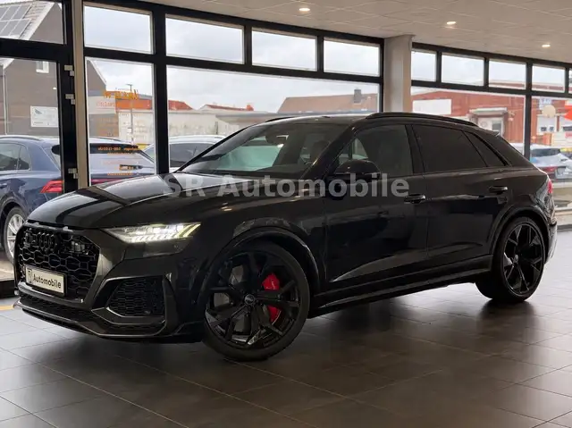 Audi RS Q8 4.0 QUATTRO*CARBONPAKET*VOLL*600PS!!