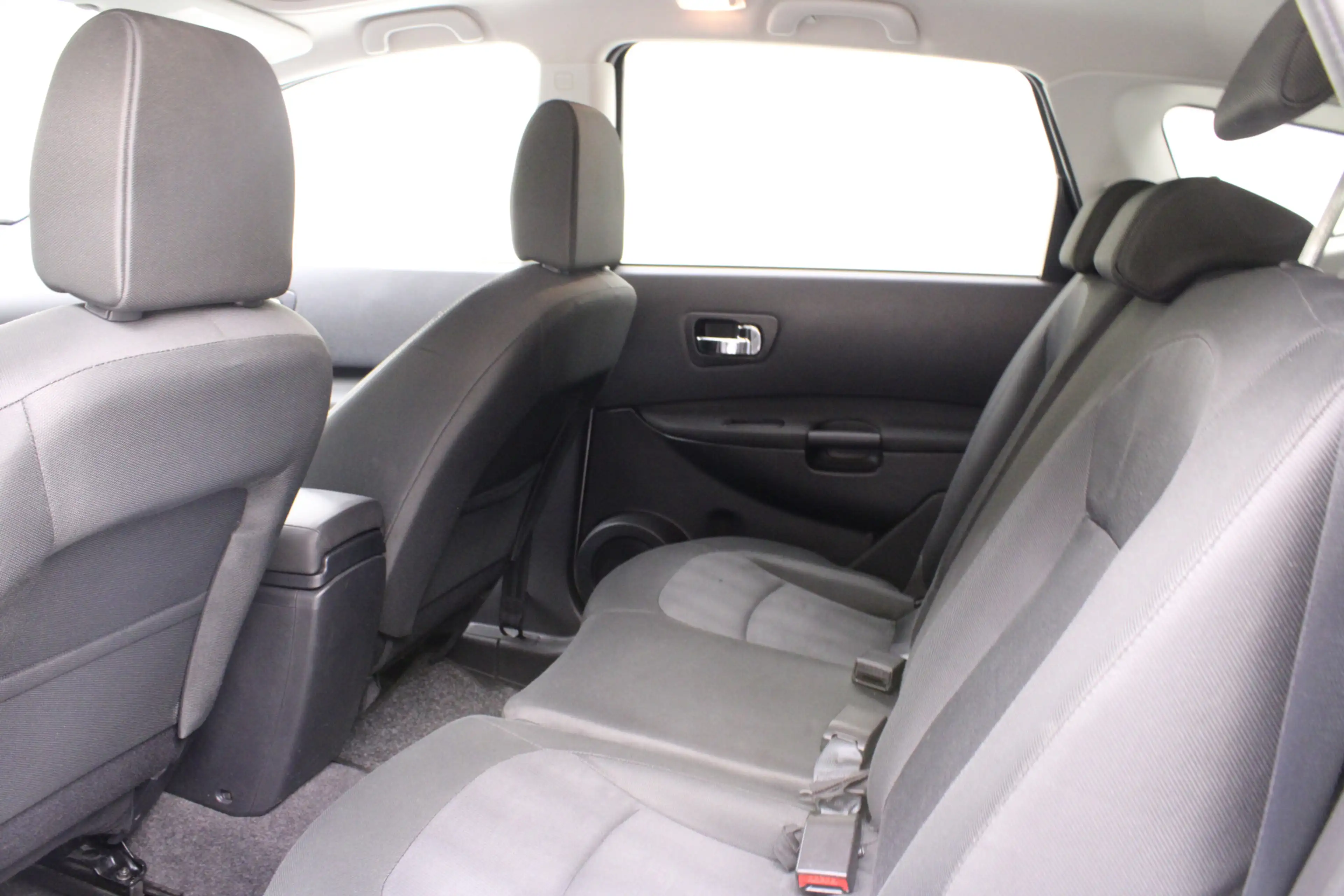 Nissan Qashqai+2 1.6 Optima | 7 Persoons | Climate | PDC achter | C — photo 9