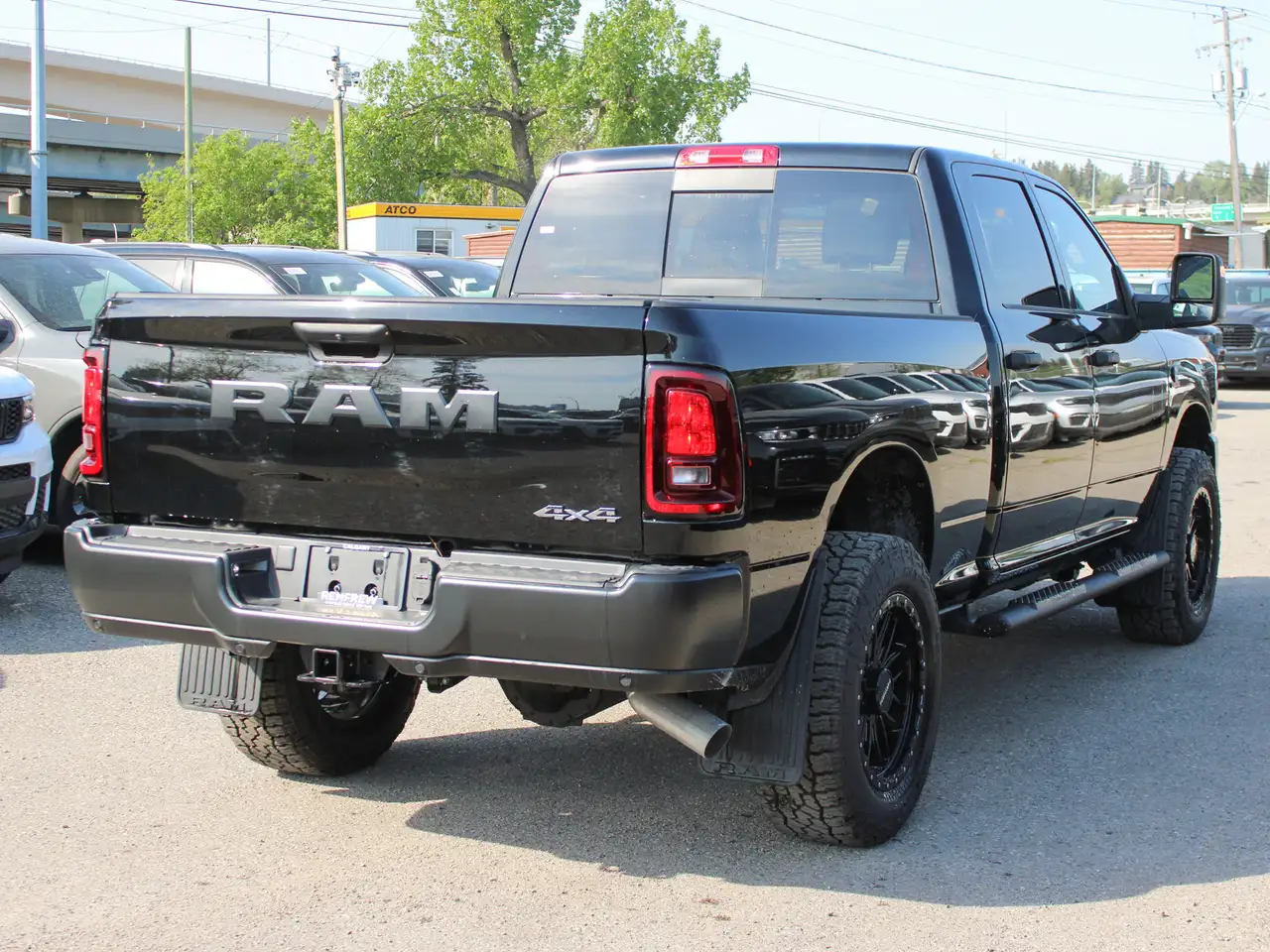 RAM 3500 снимка RAM 3500
