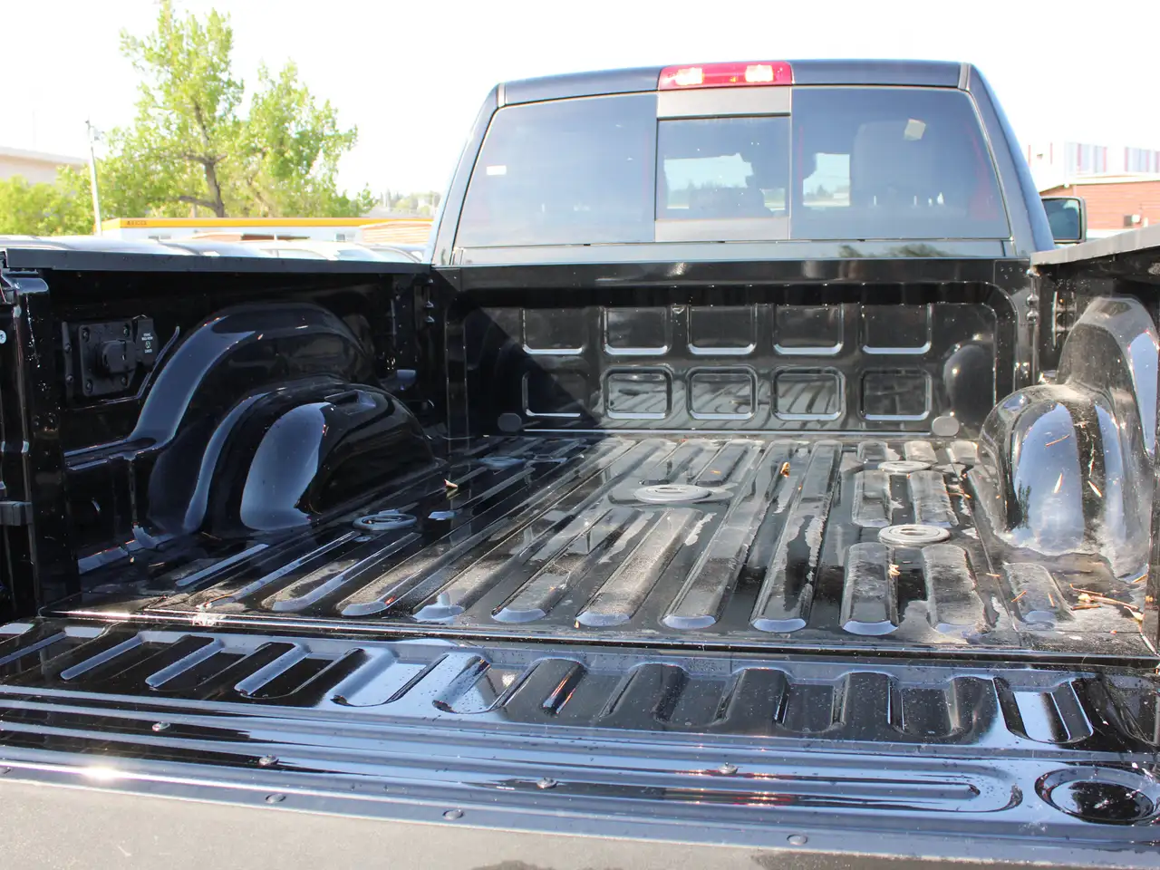 RAM 3500 снимка RAM 3500