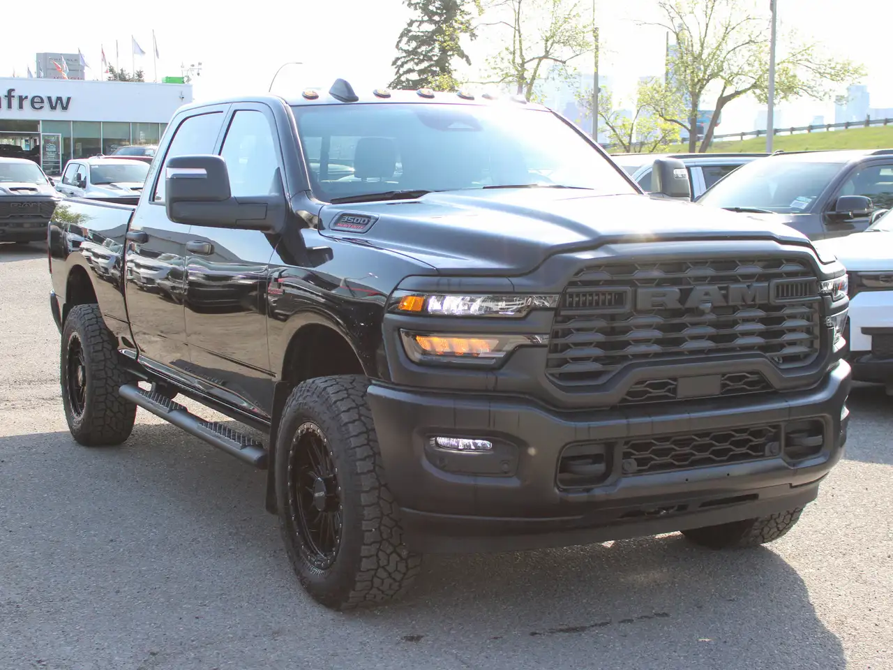 RAM 3500 снимка RAM 3500