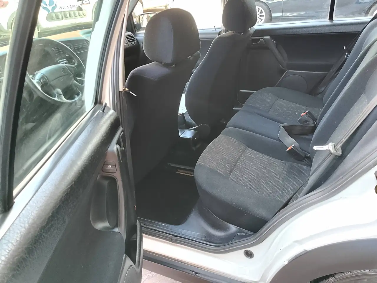Volkswagen Golf 5p 2.8 VR6 cat. 174cv anno 1996 auto storica, foto 9