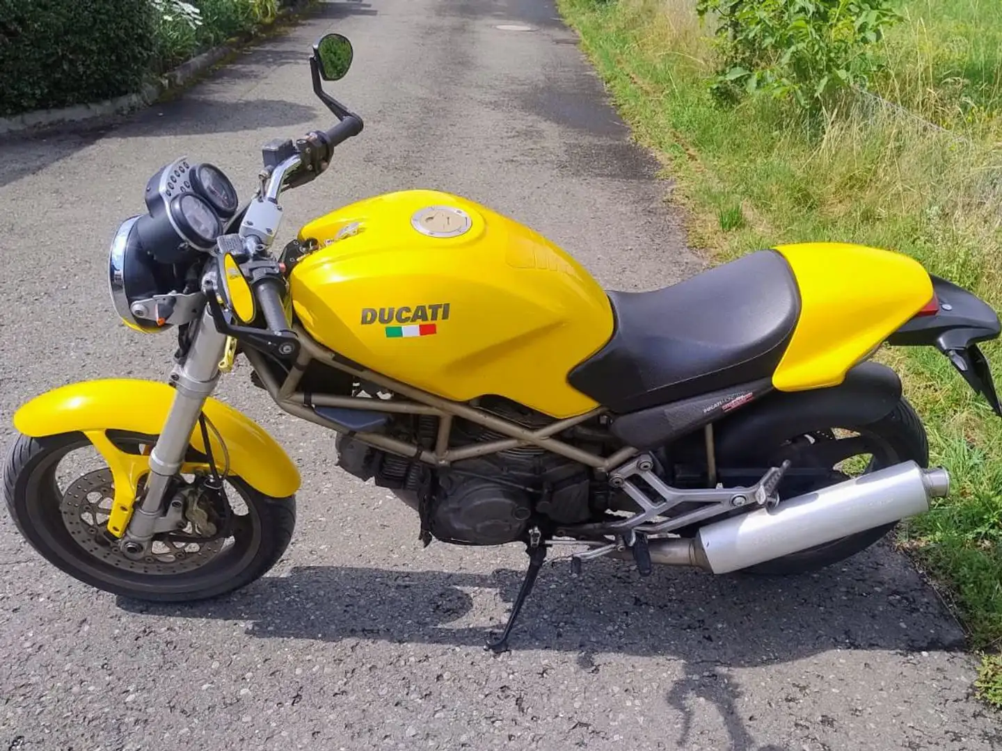 Ducati Monster 600 M600 Jaune - 2