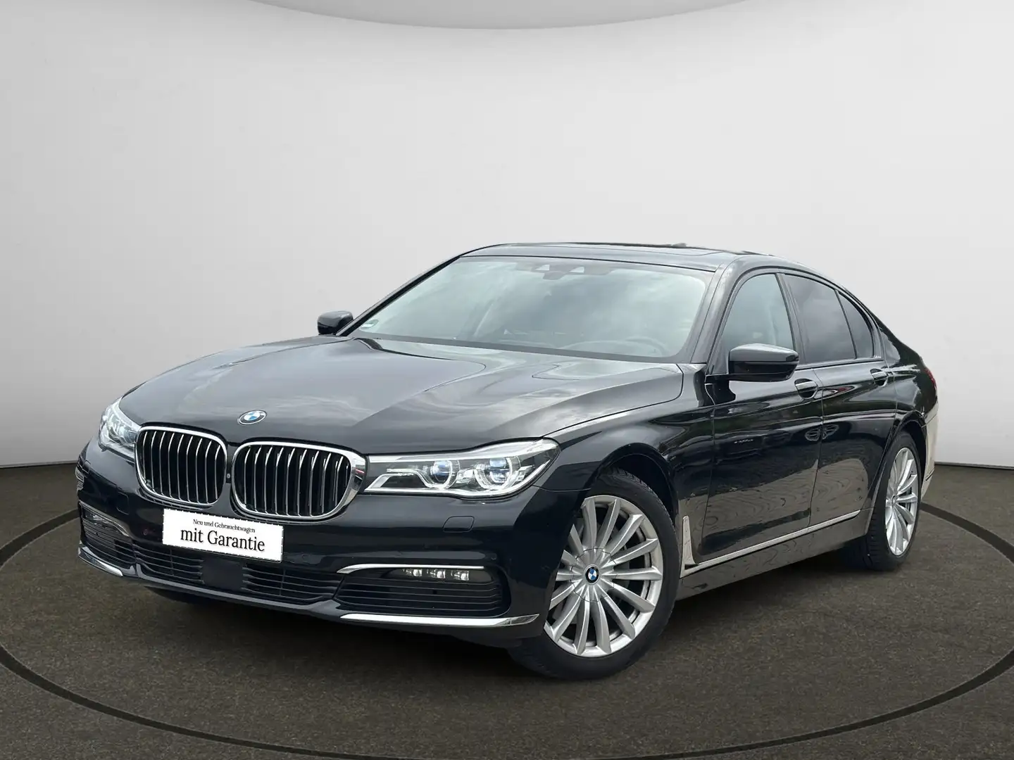 BMW 740 Baureihe 7 Lim 740 d xDrive Laser, Massage, Pano Noir - 1