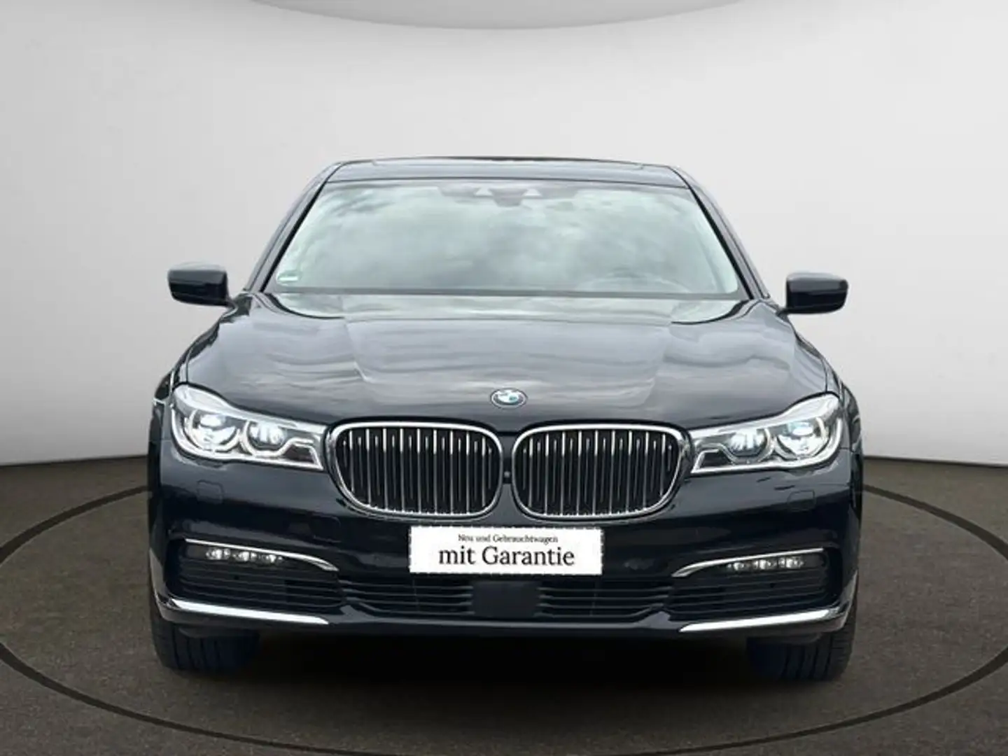 BMW 740 Baureihe 7 Lim d xDrive Laser, Massage, Pano Noir - 2