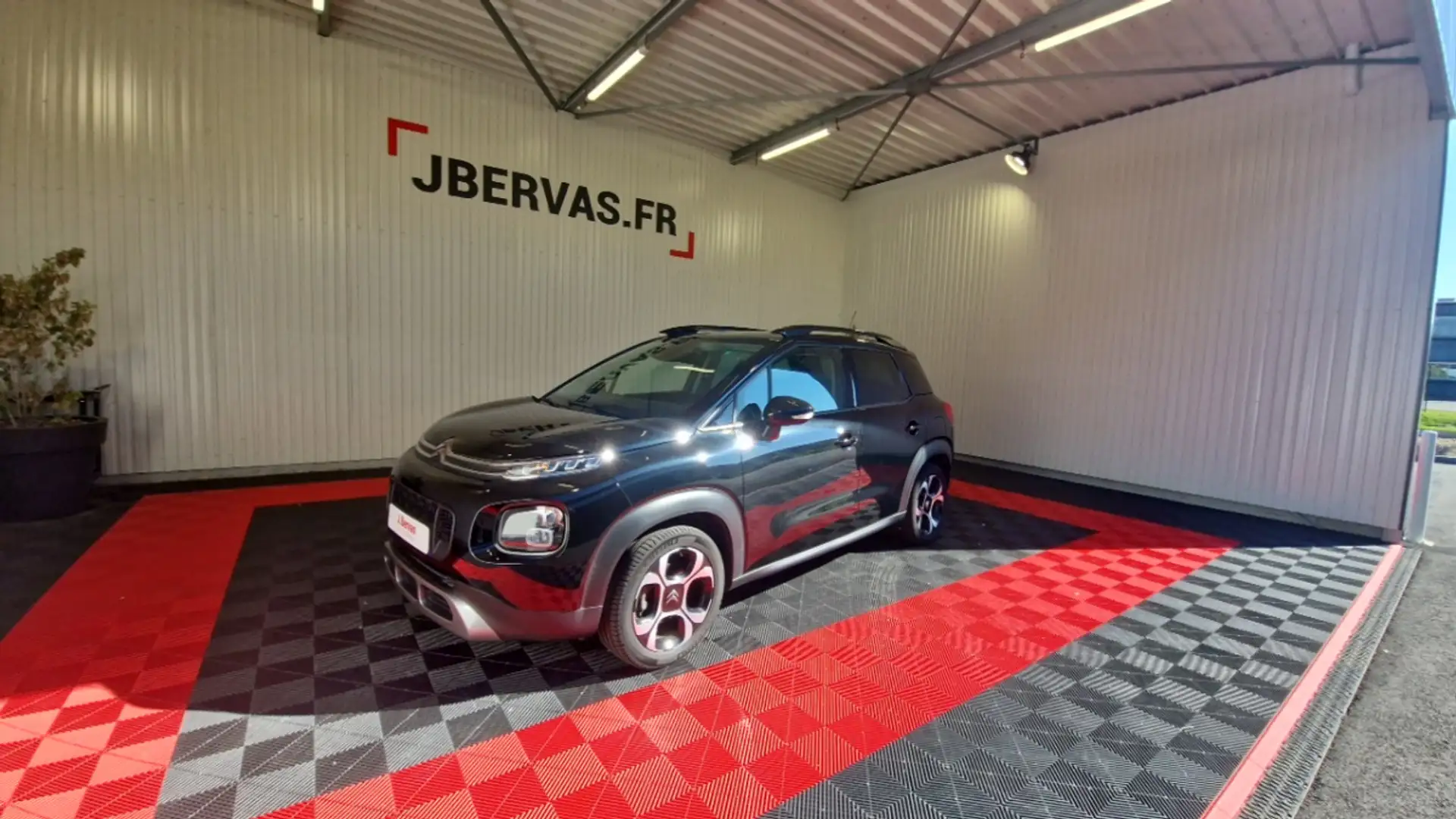Citroen C3 Aircross PURETECH 110 SS SHINE Noir - 1