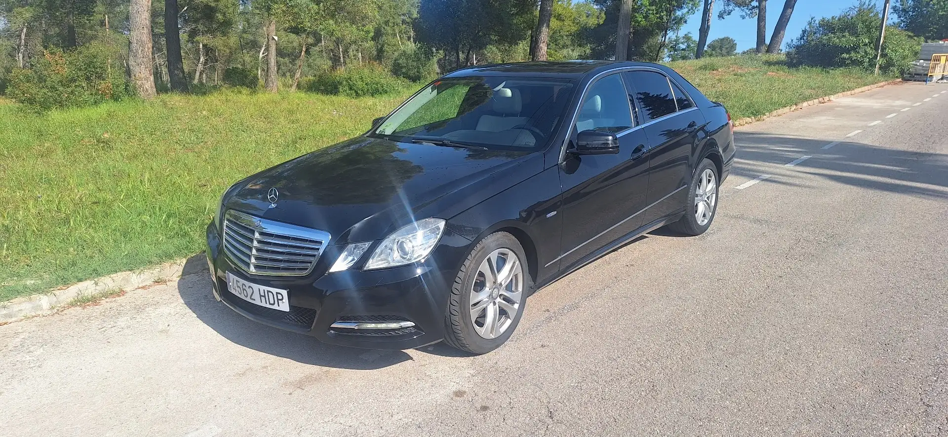 Mercedes-Benz E 220 220CDI BE Avantgarde Aut. - 2