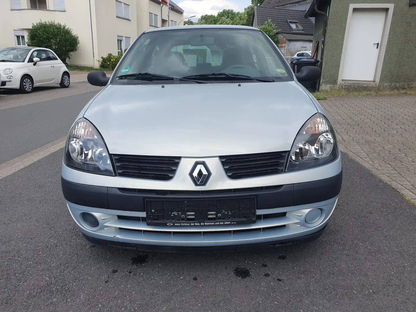 Renault Clio 1.2 16V Confort Authentique 1.Hand Tüv Neu Silber - 2