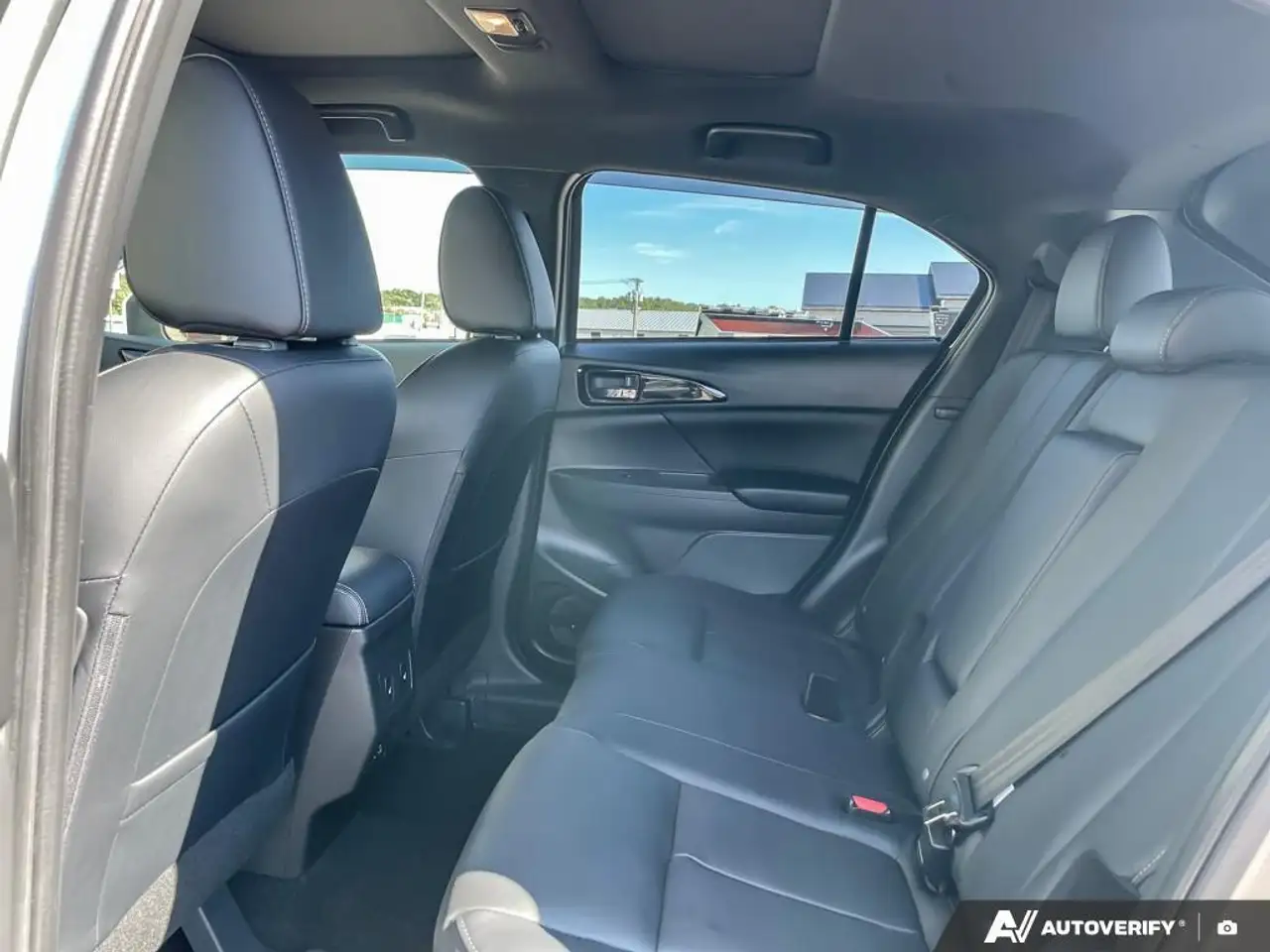 Mitsubishi Eclipse Cross fotografie Mitsubishi Eclipse Cross